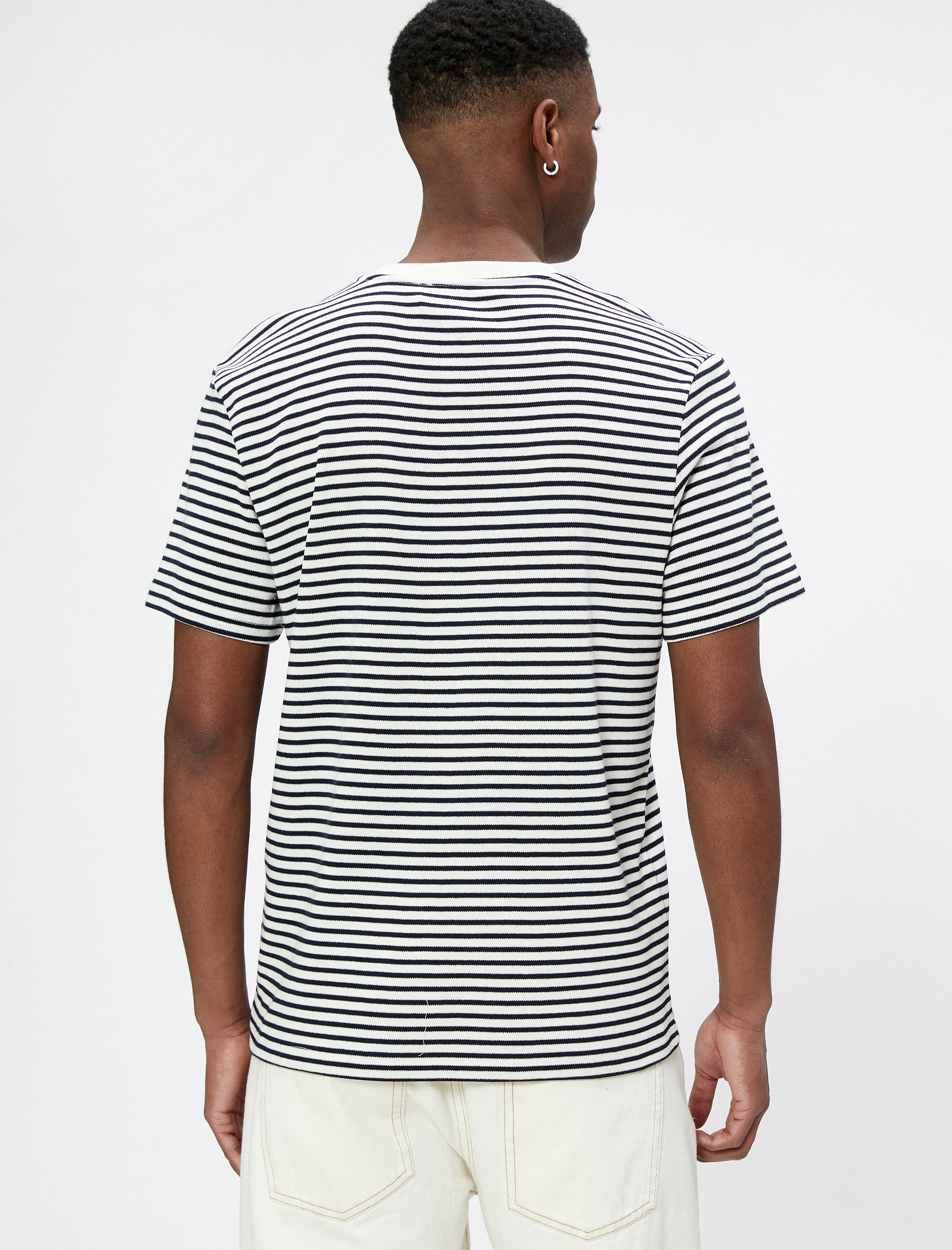   Basic Tişört Bisiklet Yaka Kısa Kollu