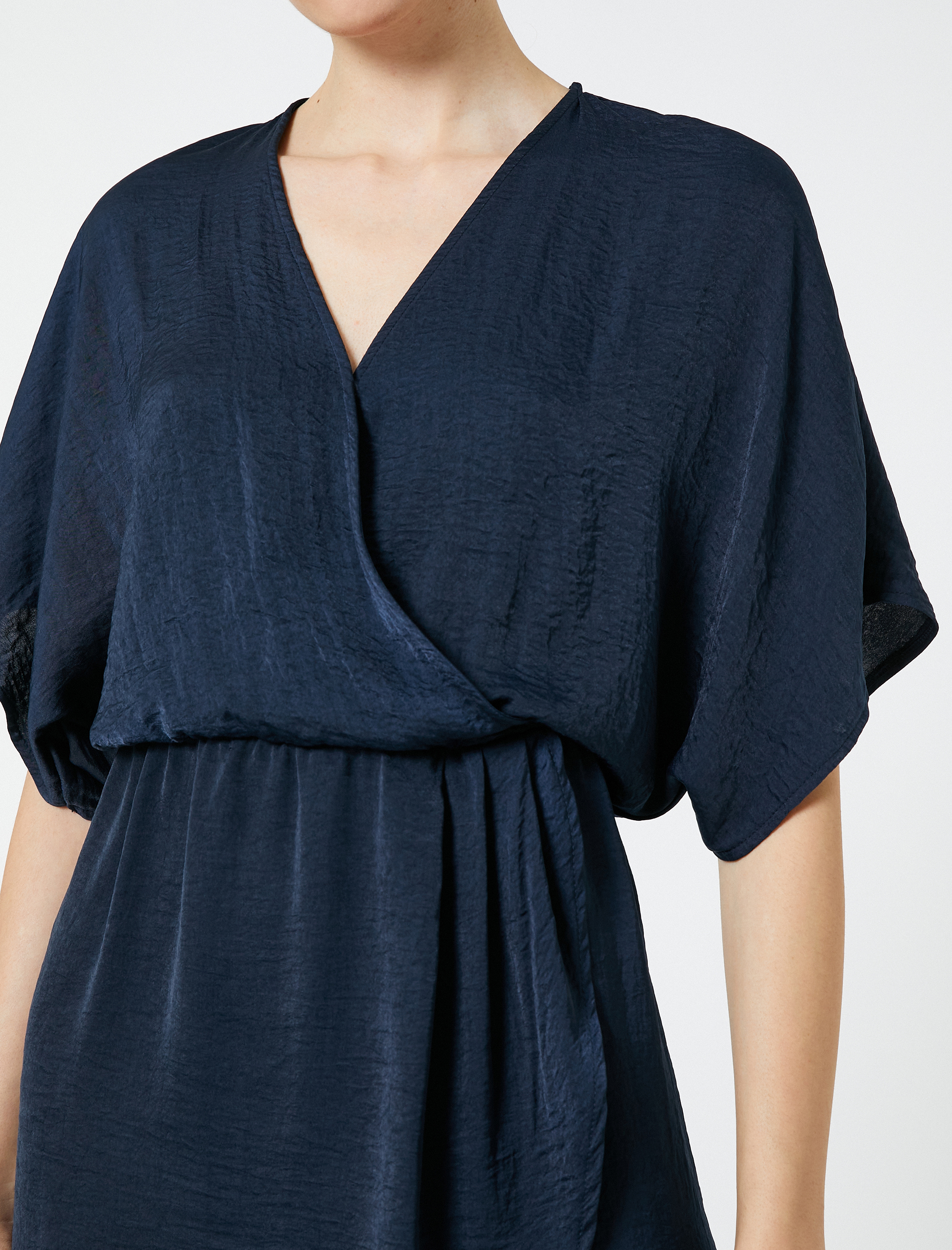   Mini Elbise Anvelop V Yaka Kısa Kollu