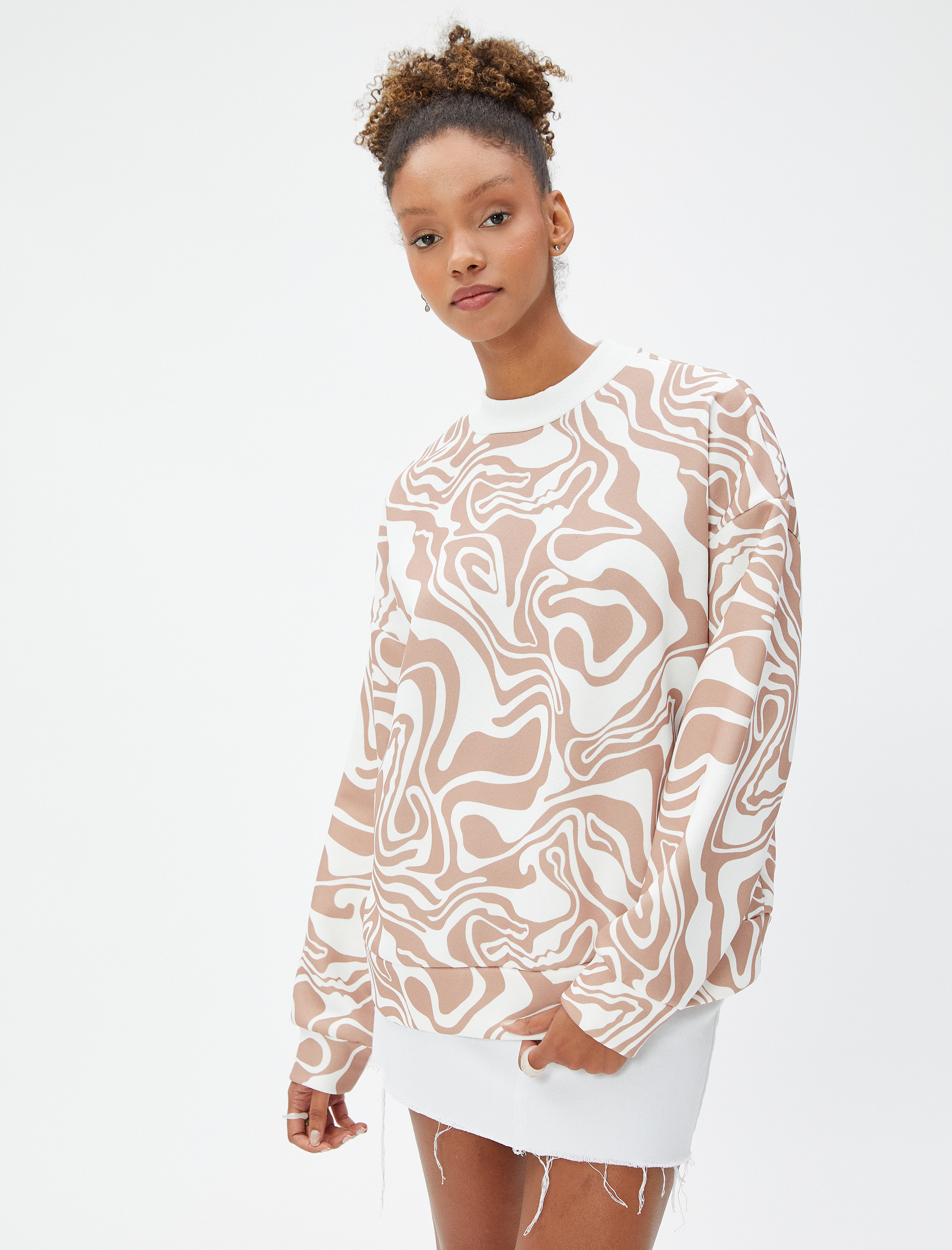   Şardonlu Bisiklet Yaka Sweatshirt Desenli Uzun Kollu Ribanalı