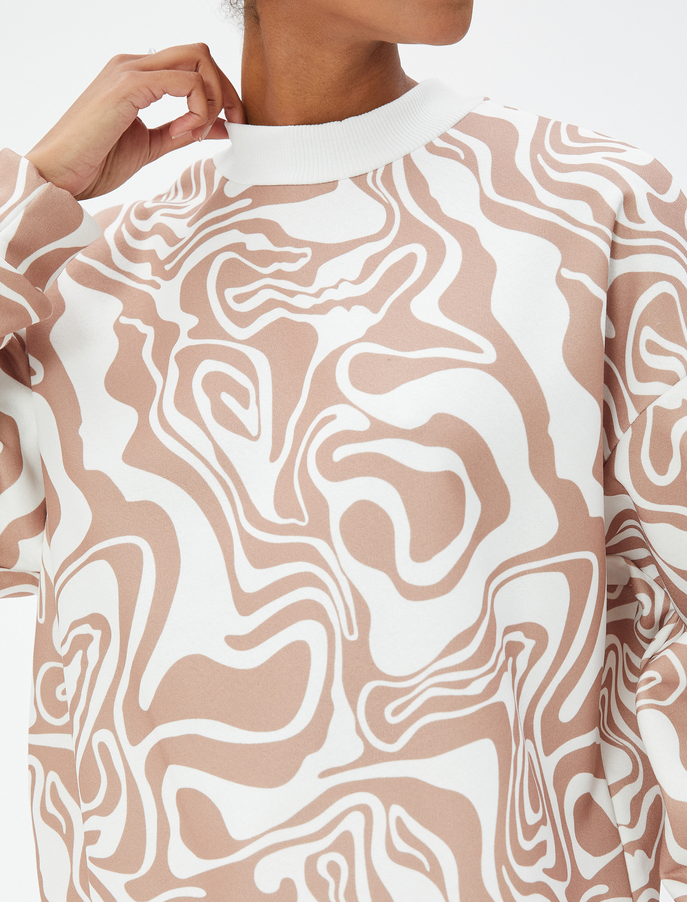   Şardonlu Bisiklet Yaka Sweatshirt Desenli Uzun Kollu Ribanalı