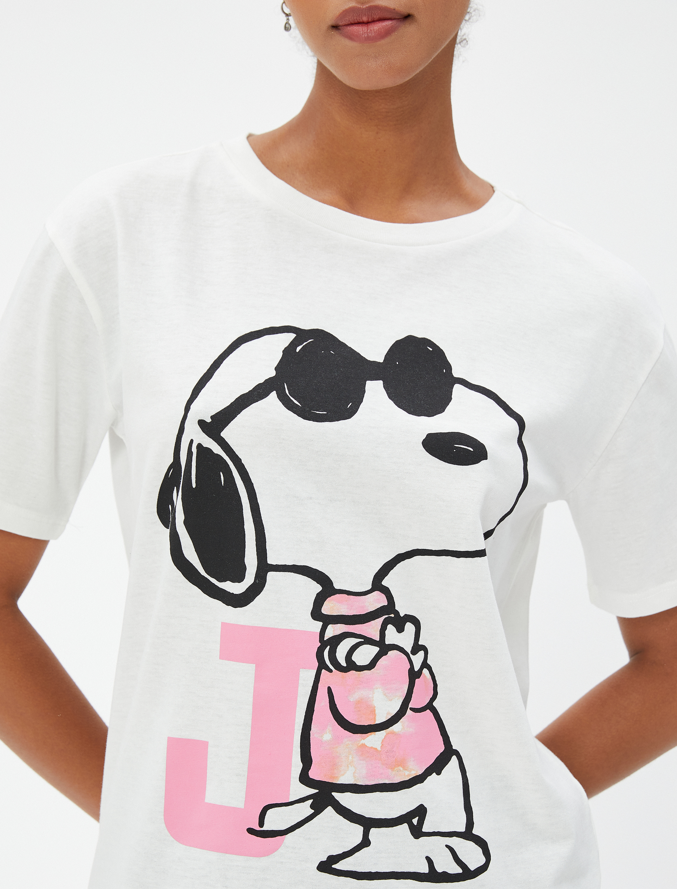   Snoopy Tişört Lisanslı Bisiklet Yaka Kısa Kollu Pamuklu