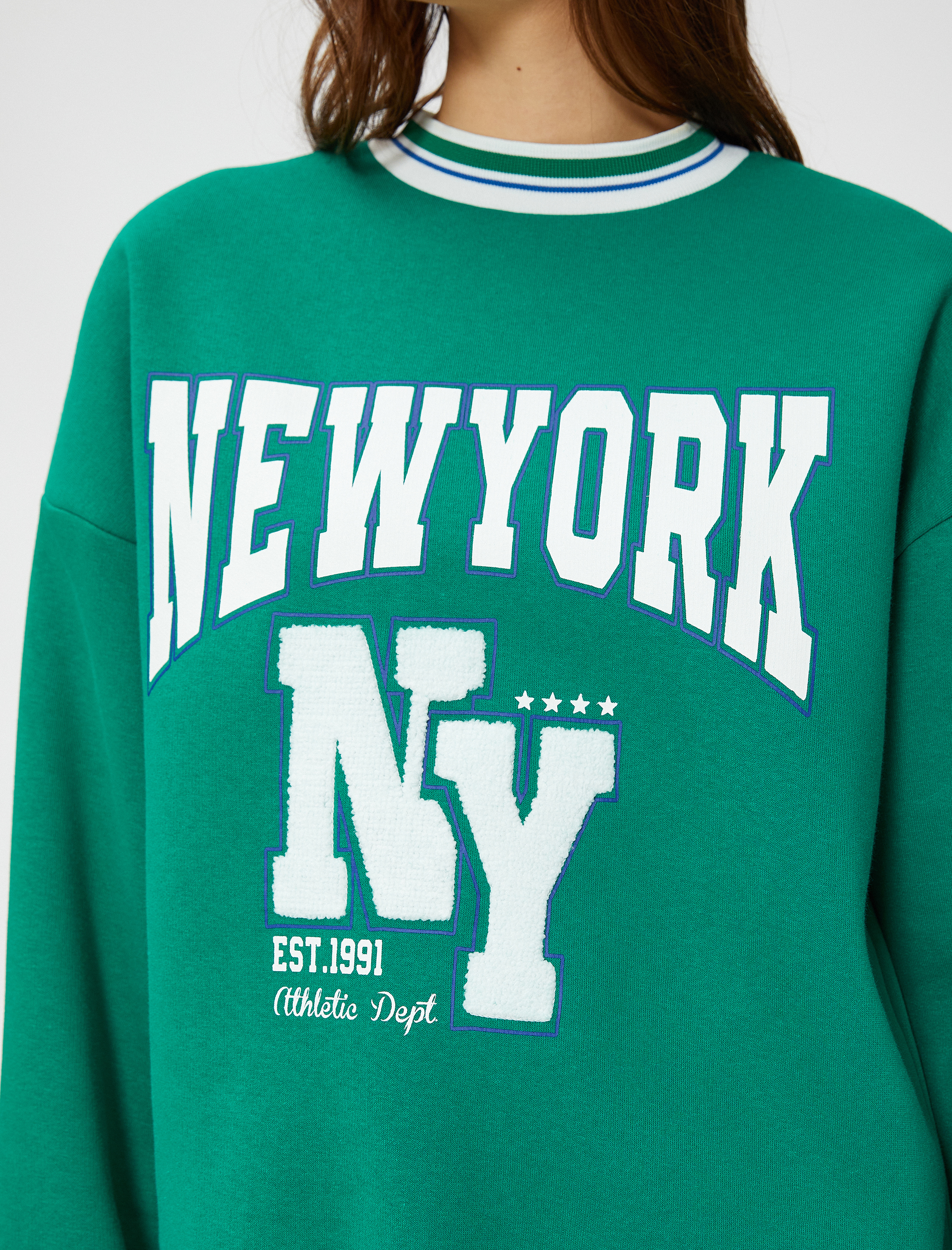 Şardonlu Kolej Sweatshirt Bisiklet Yaka Ribanalı Nakışlı