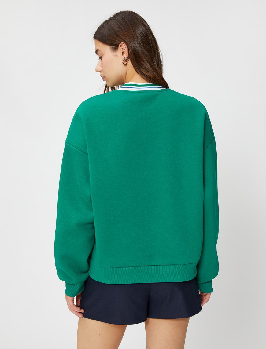   Şardonlu Kolej Sweatshirt Bisiklet Yaka Ribanalı Nakışlı