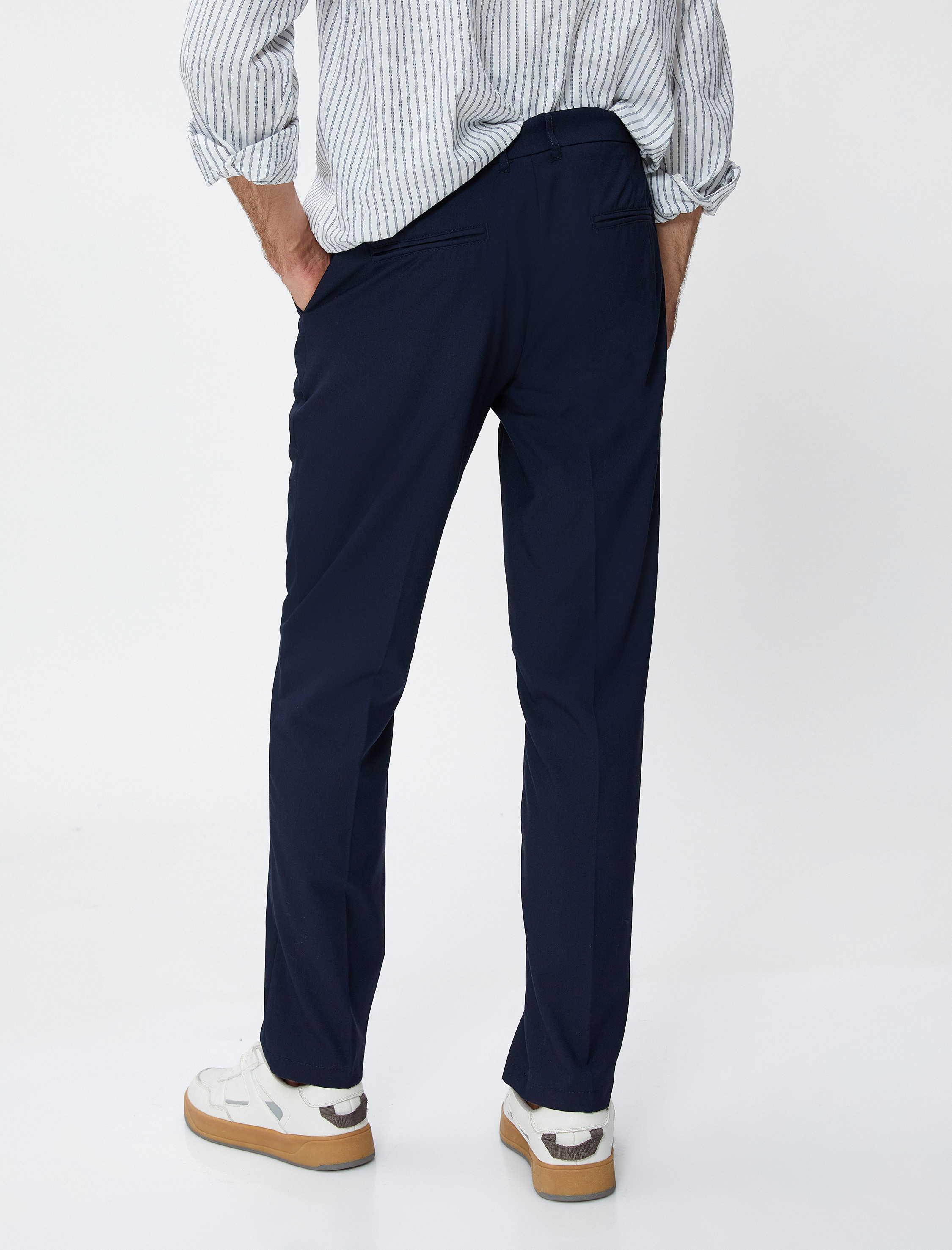   Kumaş Pantolon Slim Fit Düğmeli Cep Detaylı