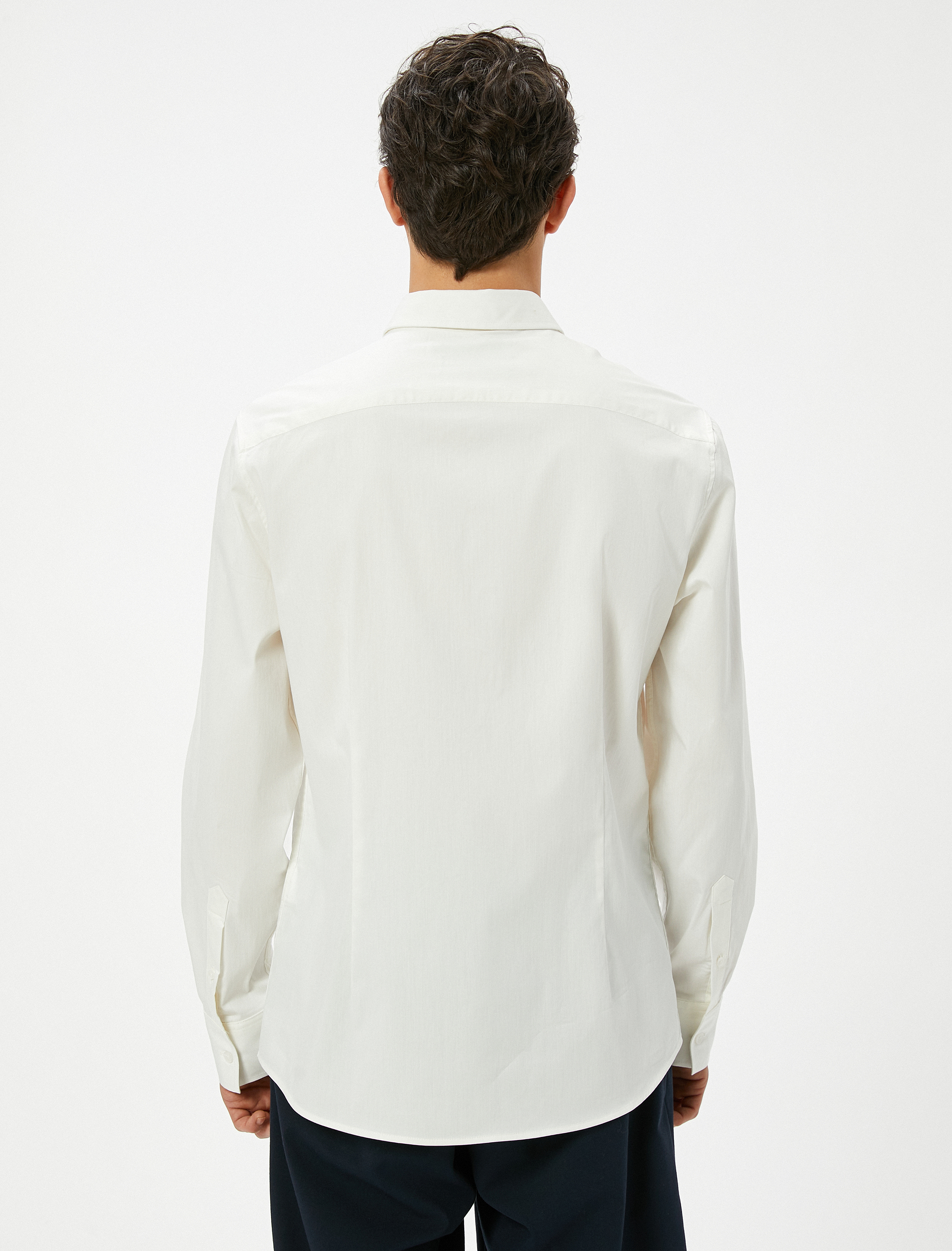   Basic Gömlek Slim Fit Yarım İtalyan Yaka Düğmeli