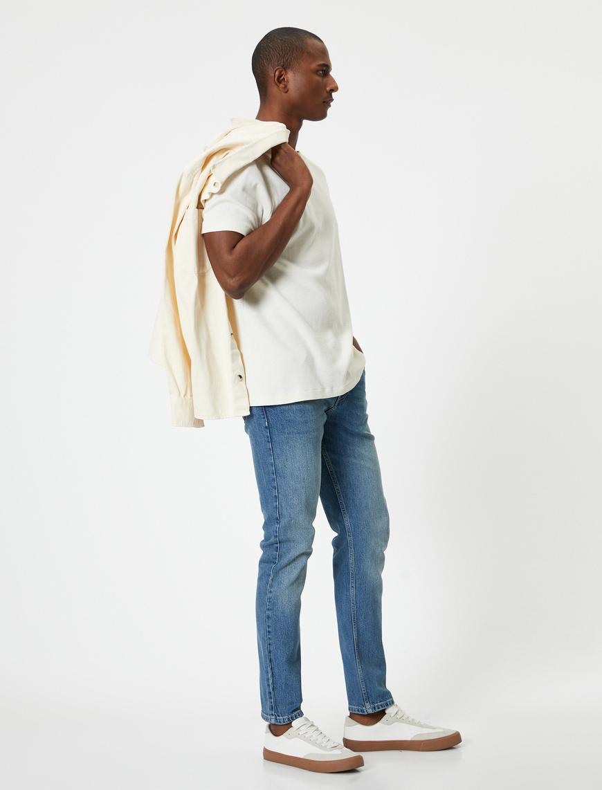   Brad Jeans - Slim Fit Jean