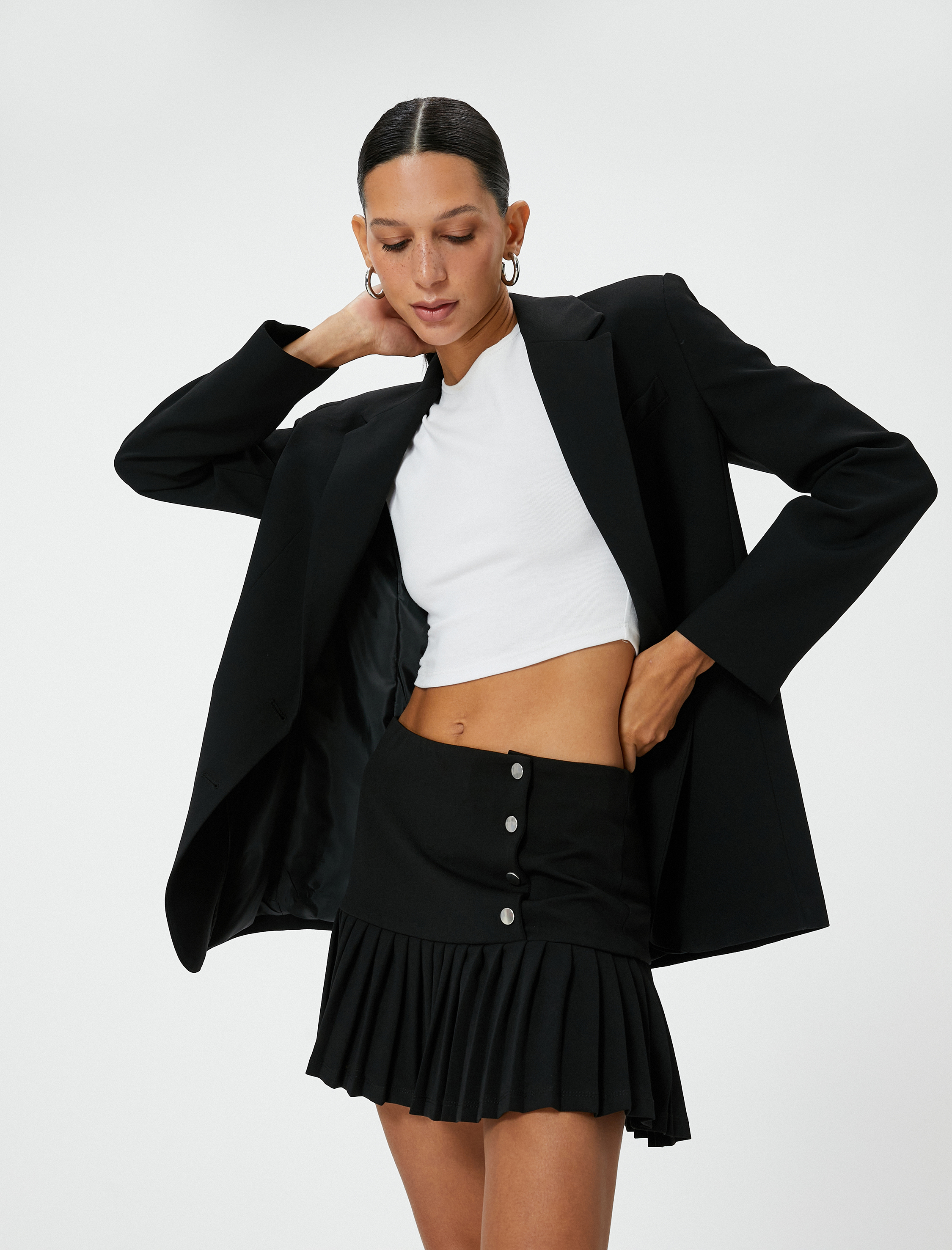   Pileli Mini Etek Düğme Detaylı Normal Bel