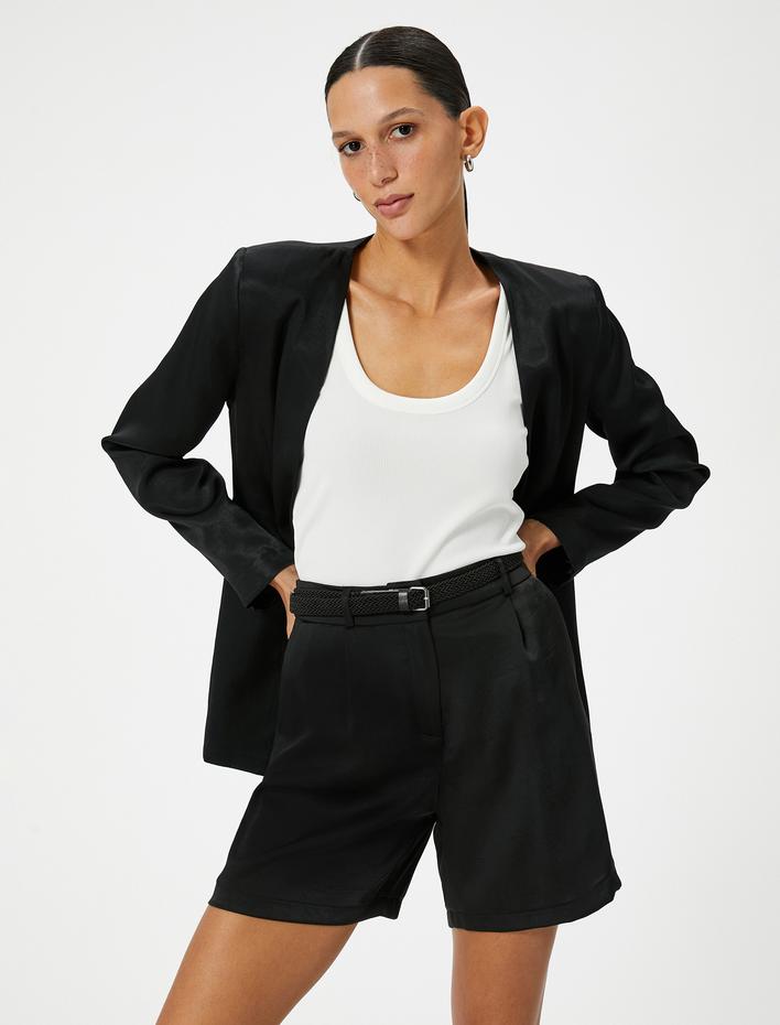  Mini Şort Kemerli Cep Detaylı Normal Bel