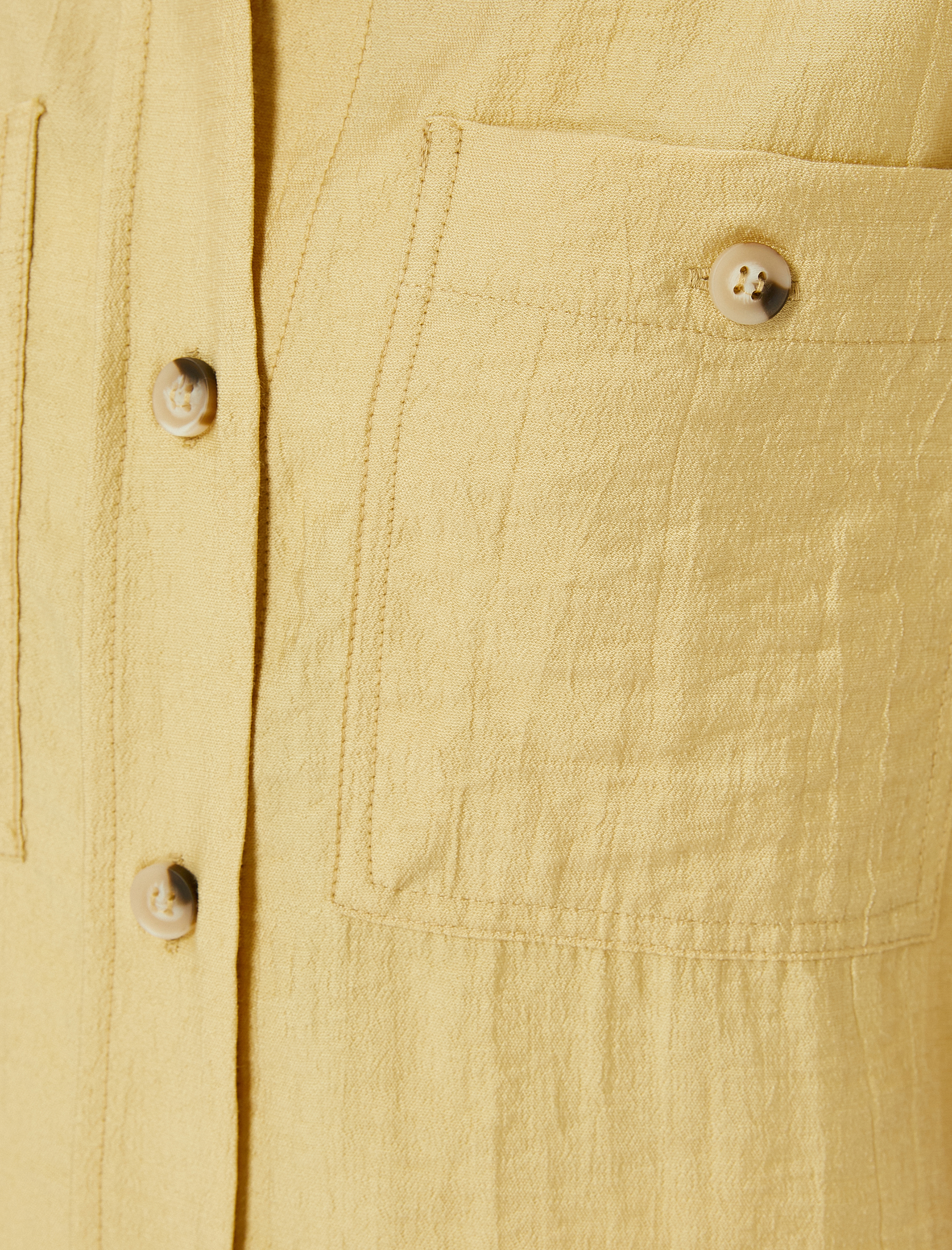   Kısa Kollu Oversize Gömlek Düğmeli Cep Detaylı