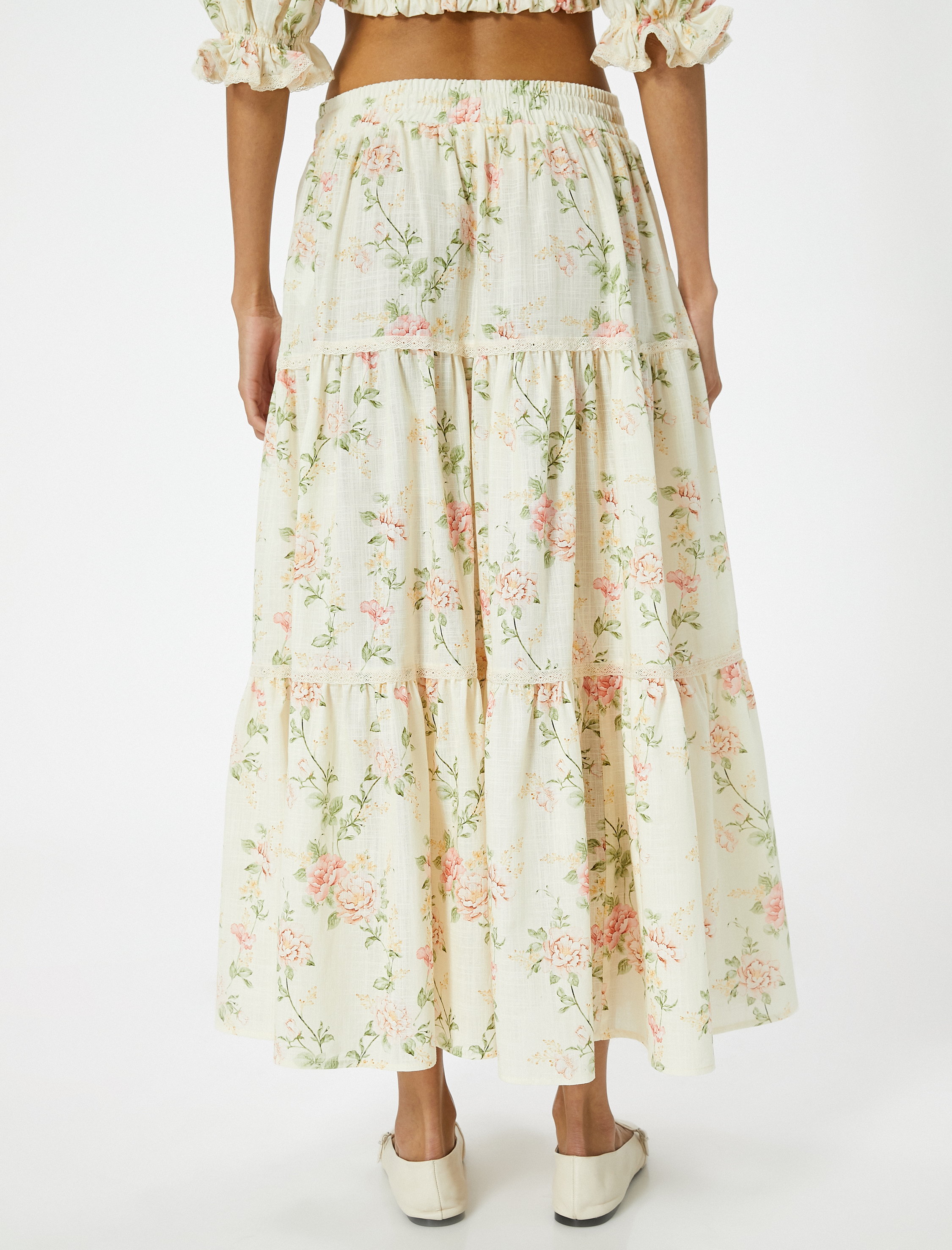   Çiçekli Uzun Etek Volanlı Beli Bağcıklı Pamuklu