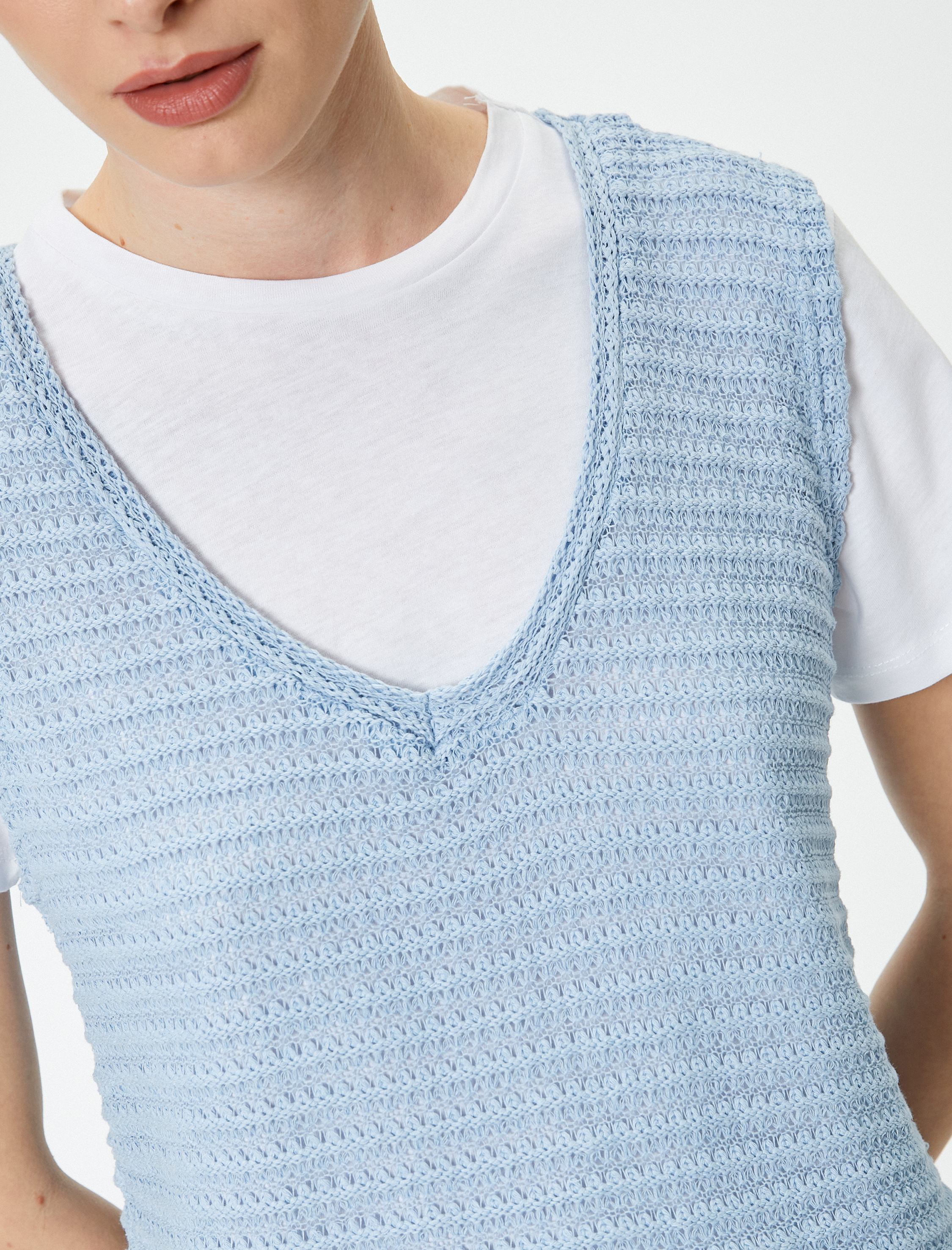   Örgü Süveter V Yaka Ajurlu Pamuklu Standart Kesim