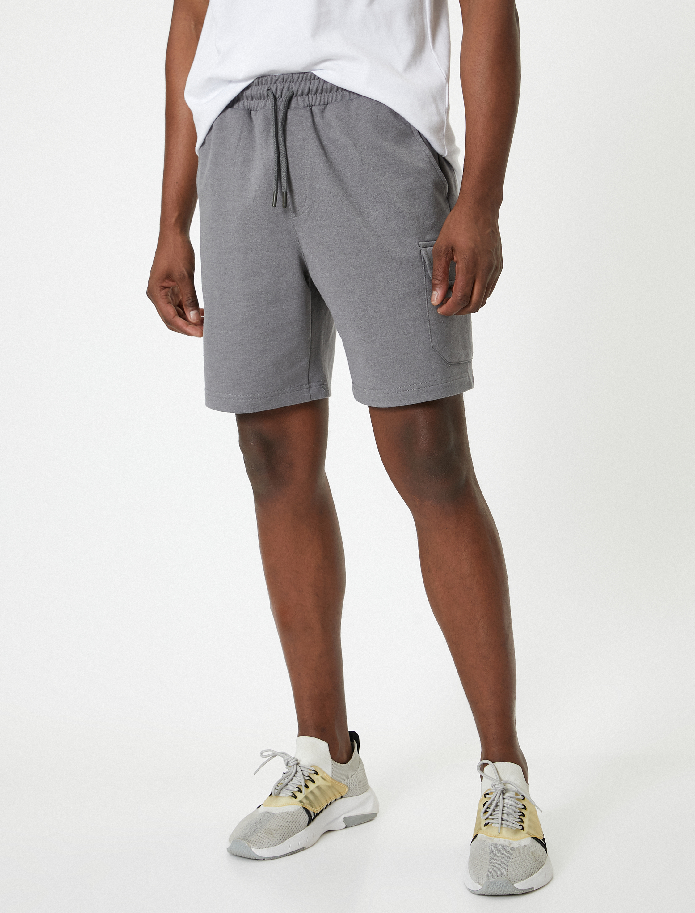   Kargo Şort Cep Detaylı Beli Bağcıklı Üç İplik Kumaş Pamuk Karışımlı