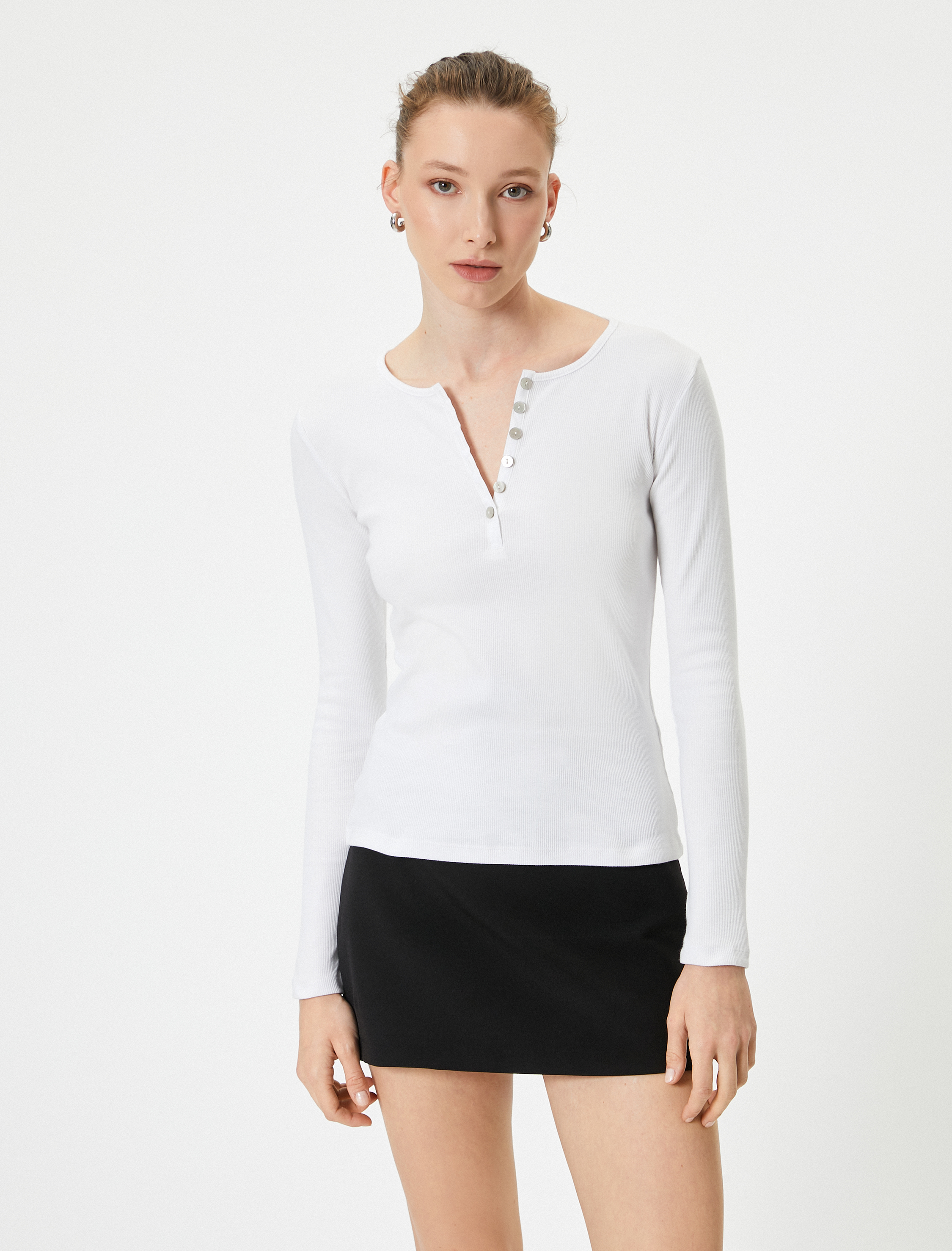   Uzun Kollu Tişört Düğmeli Yaka Fitilli Pamuklu Standart Kesim