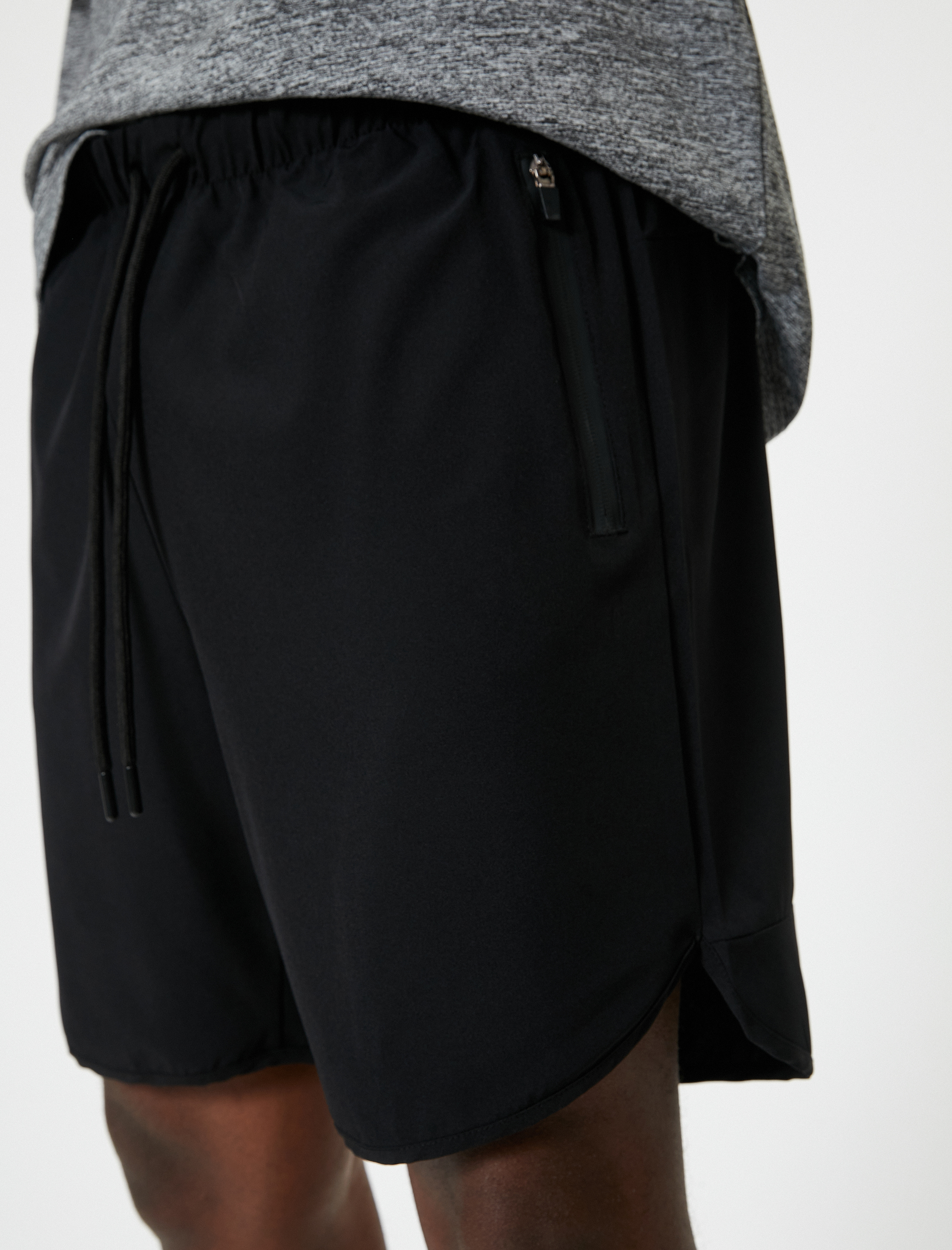   Spor Şort Beli Bağcıklı Cep Detaylı