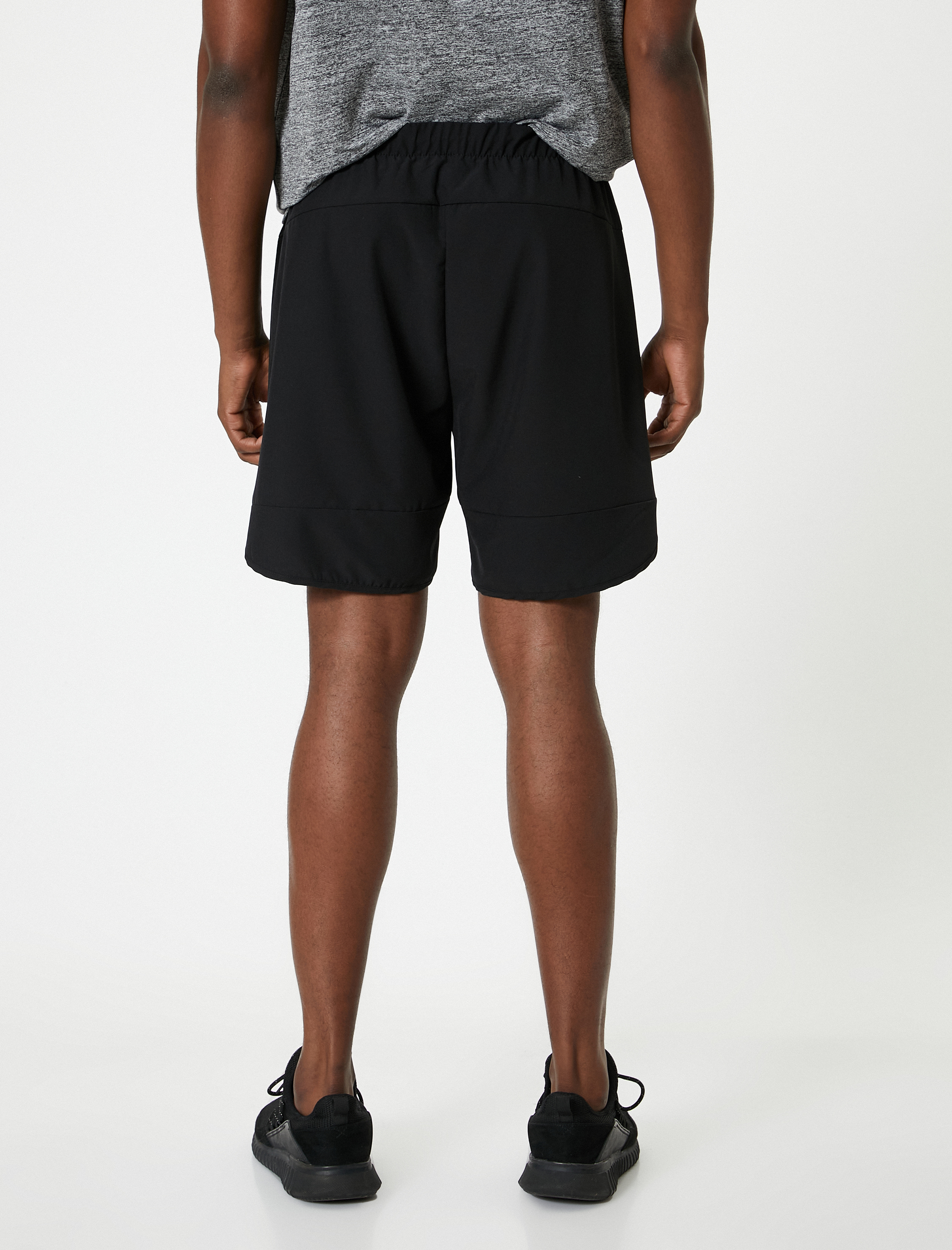   Spor Şort Beli Bağcıklı Cep Detaylı