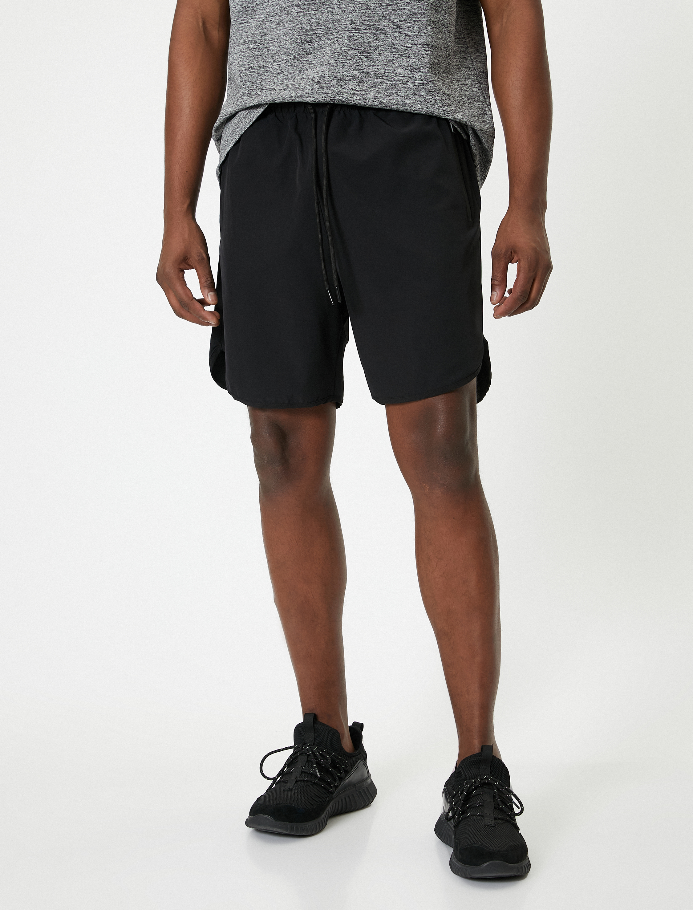   Spor Şort Beli Bağcıklı Cep Detaylı