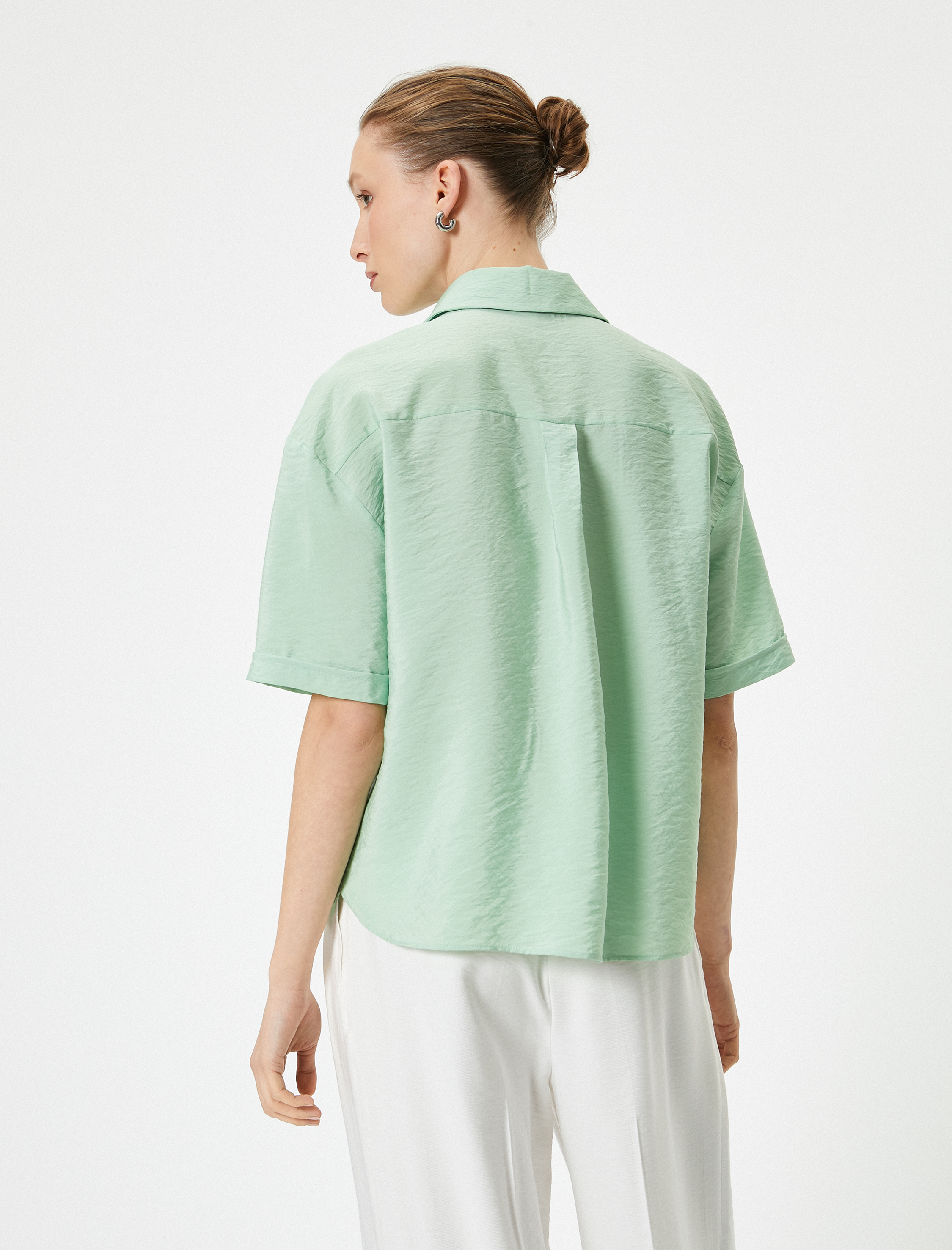   Kısa Kollu Gömlek Viskon Düğmeli Kapaklı Cepli