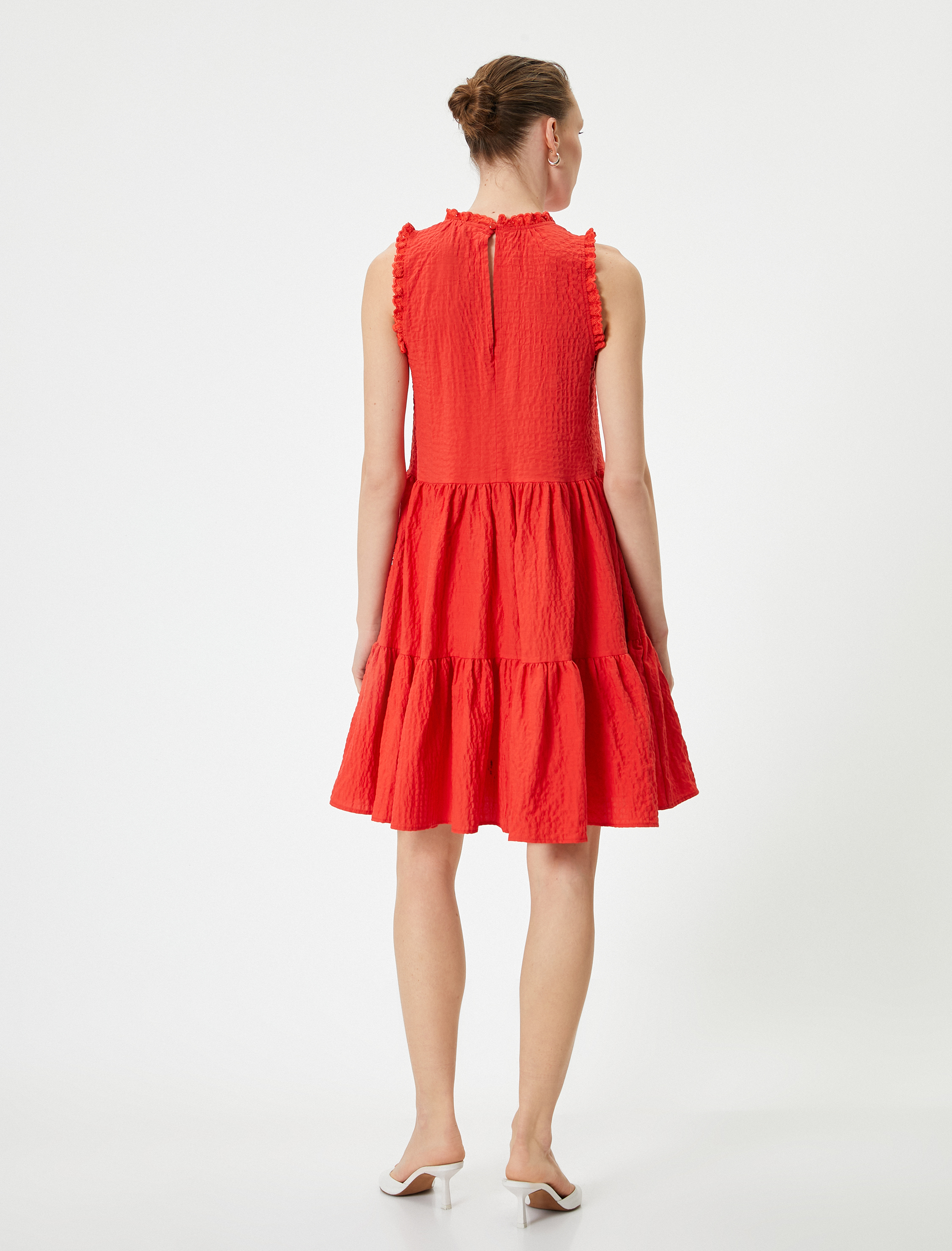   Mini Volanlı Fırfırlı Elbise Dokulu Kolsuz Bisiklet Yaka