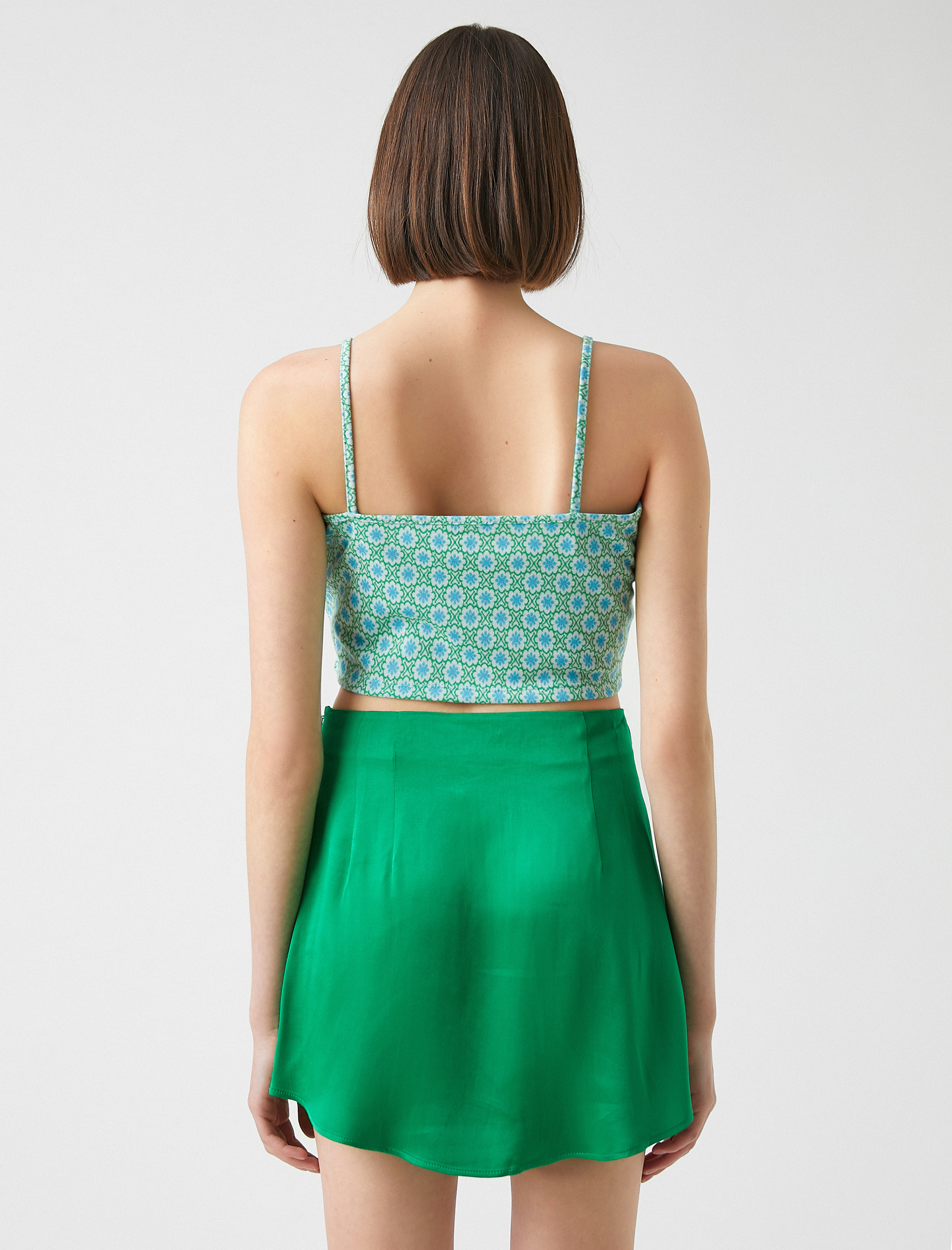   Çiçekli Crop Atlet İnce Askılı U Yaka