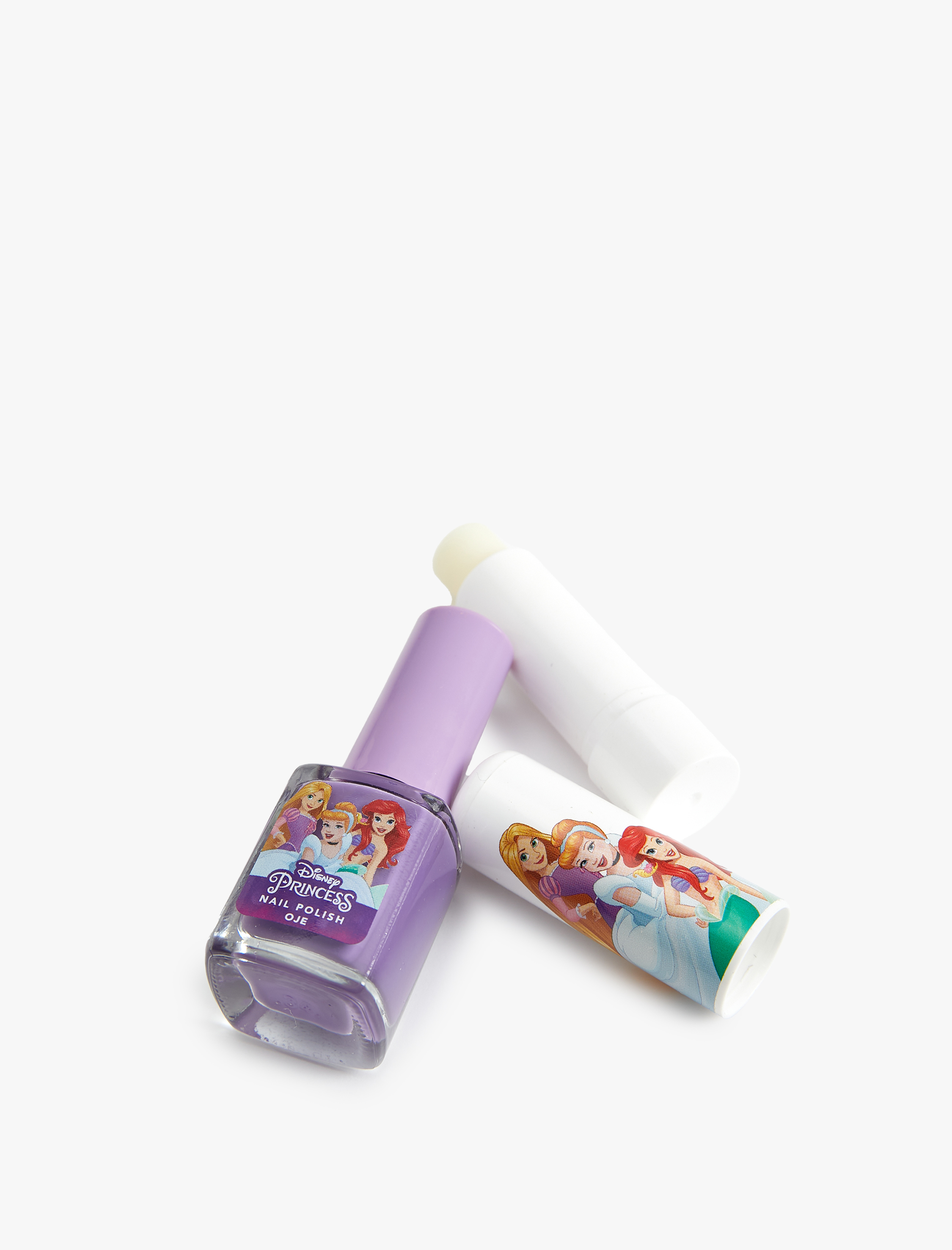  Kadın Dudak Nemlendirici ve Oje Seti Disney Prensesleri Lisanslı
