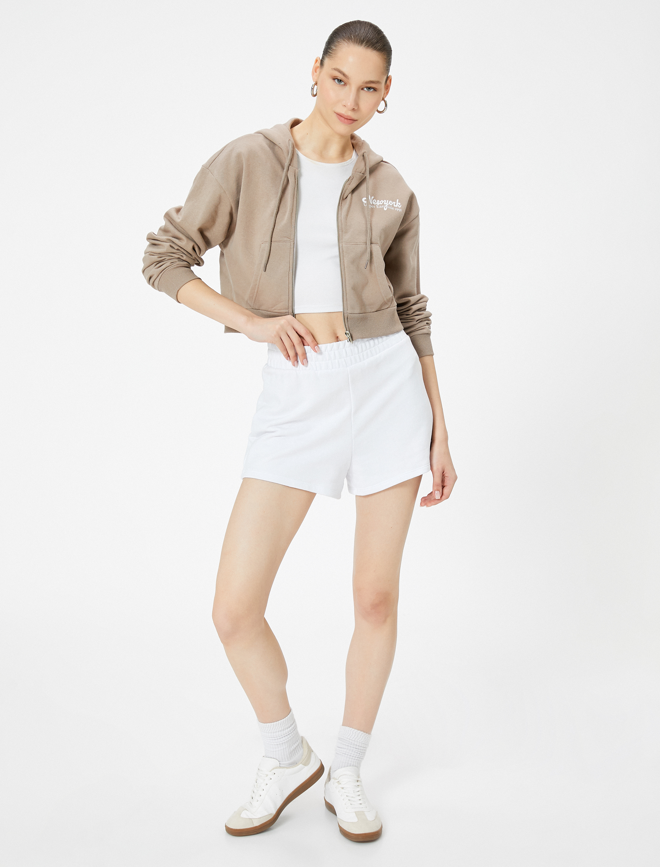   Şardonlu Kapüşonlu Fermuarlı Crop Sweatshirt Baskılı Pamuklu