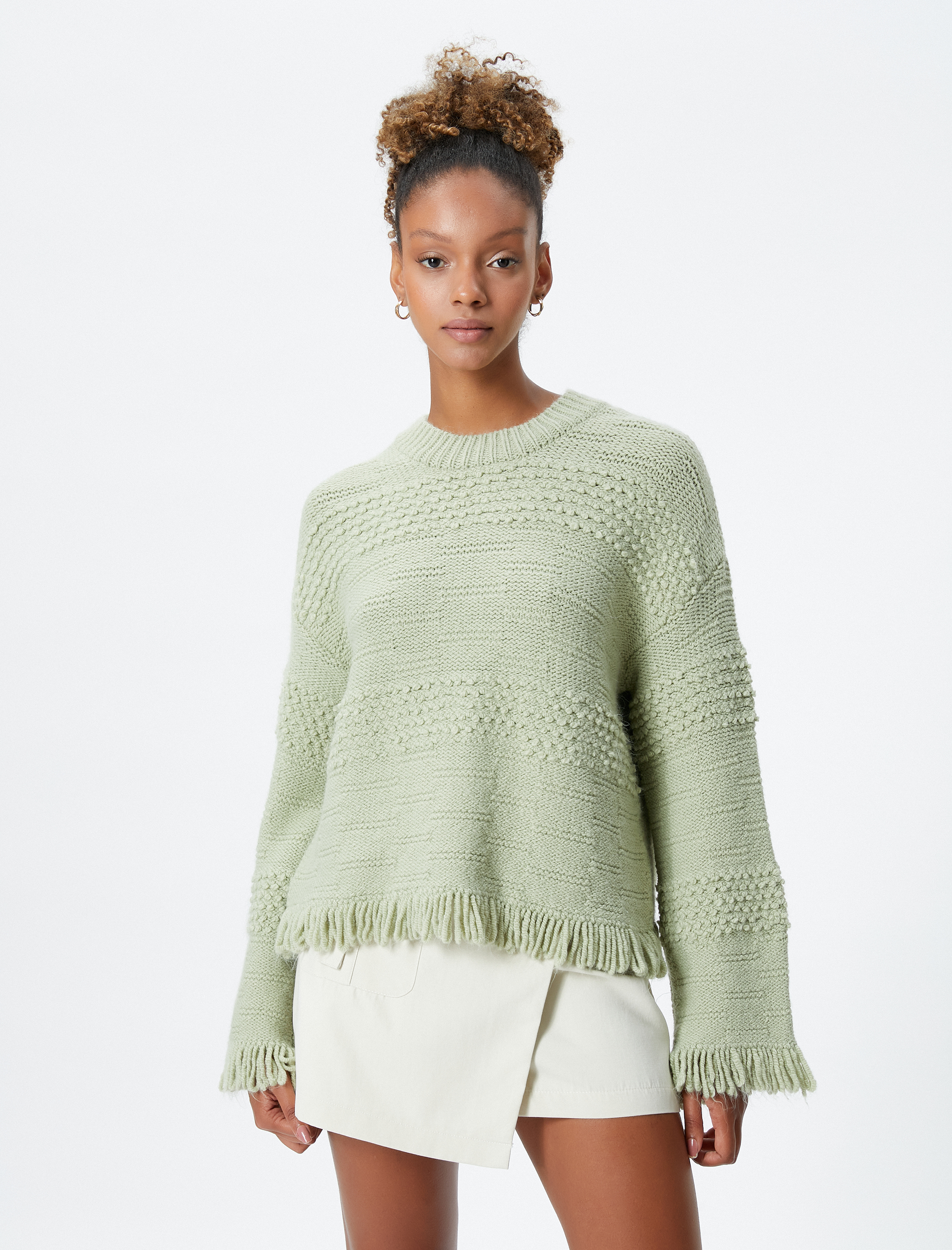   Püsküllü Triko Kazak Uzun Kollu Bisiklet Yaka Yumuşak Dokulu