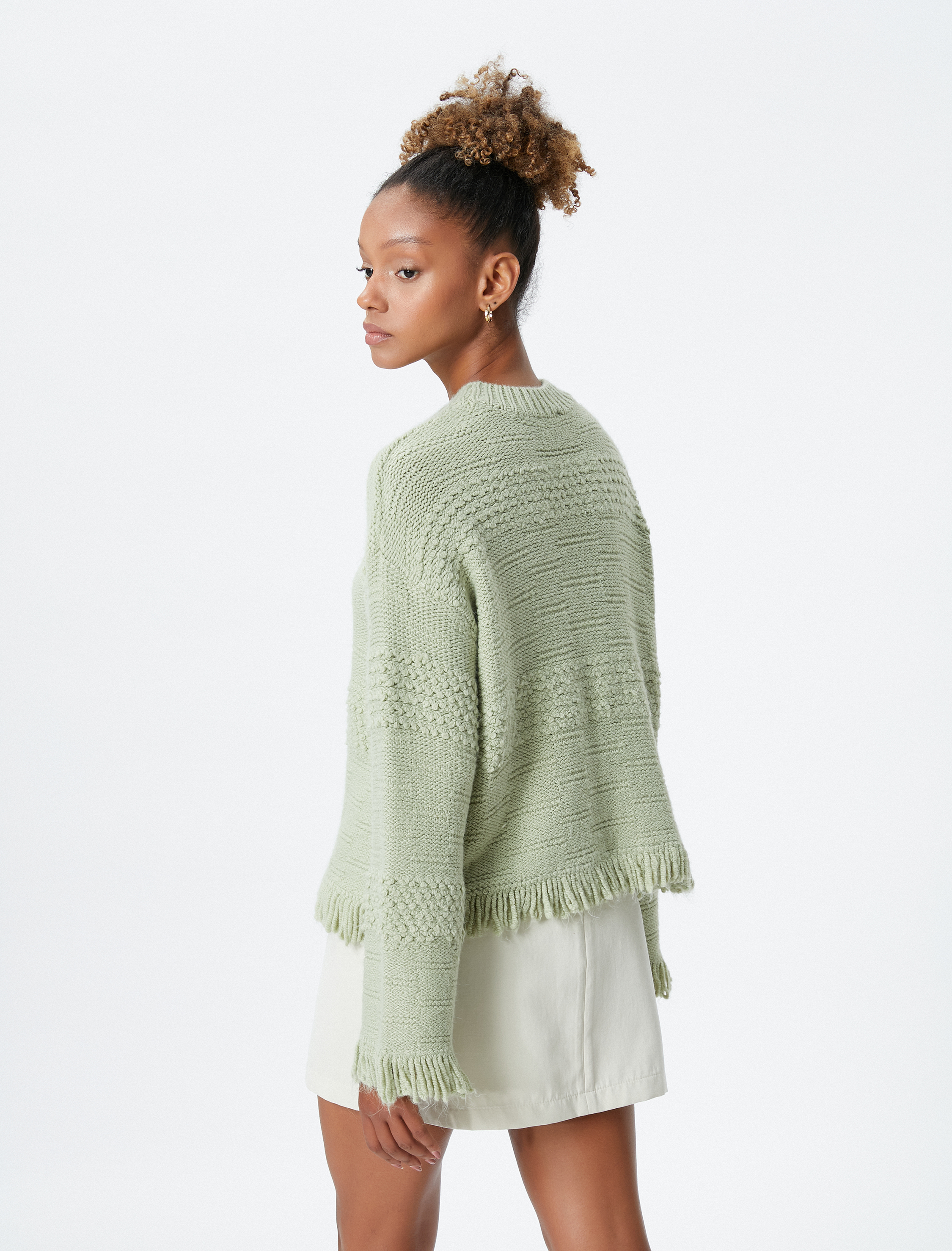   Püsküllü Triko Kazak Uzun Kollu Bisiklet Yaka Yumuşak Dokulu