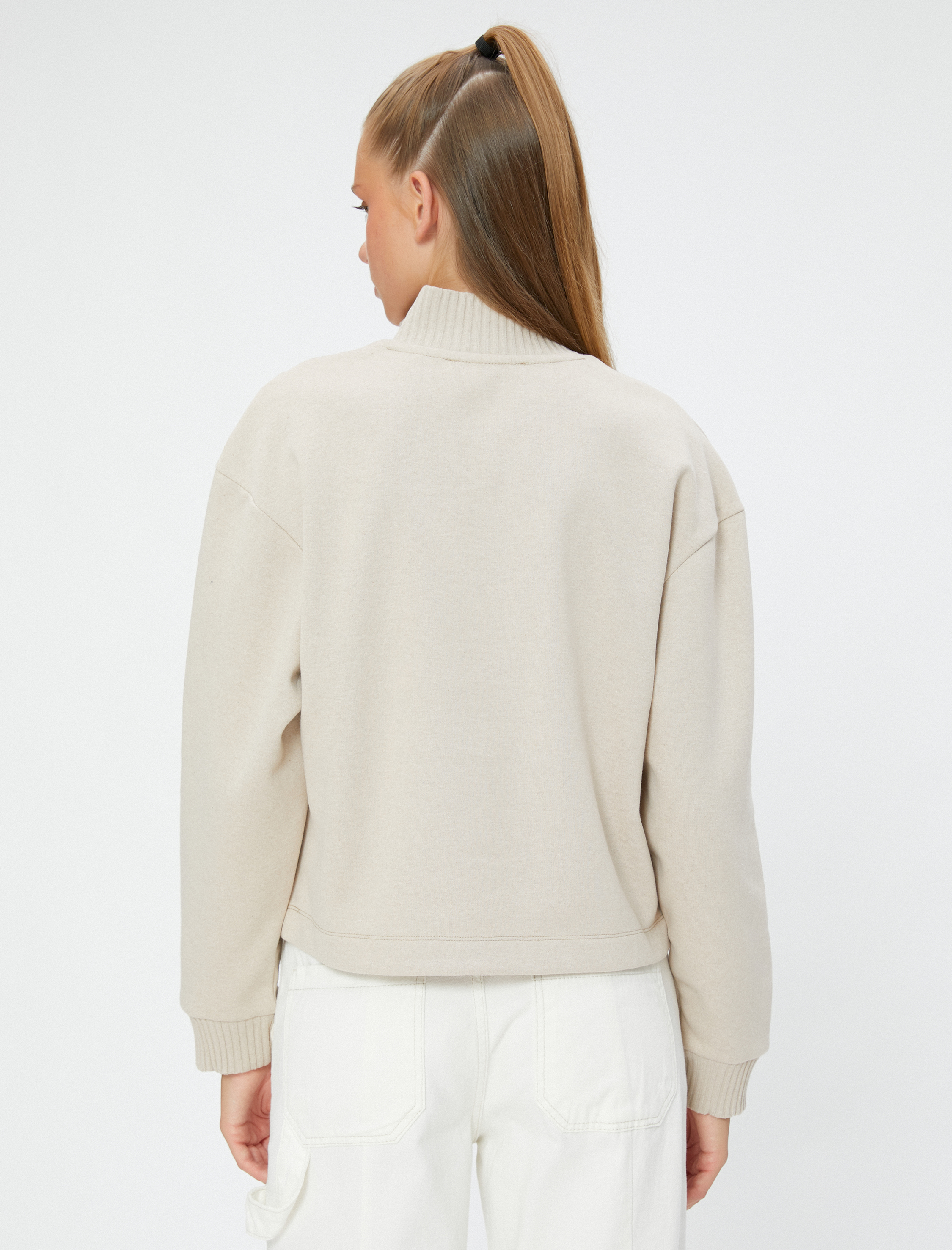   Şardonlu Yarım Fermuarlı Sweatshirt Rahat Kesim Dik Yaka Dokulu