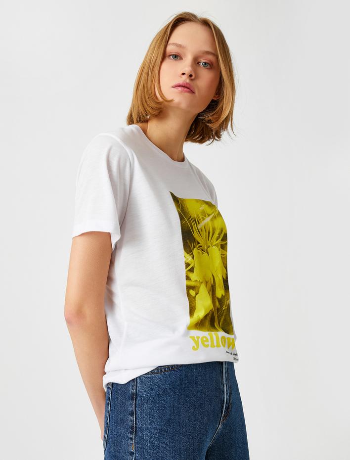  Bisiklet Yaka Kısa Kollu Baskılı Tişört