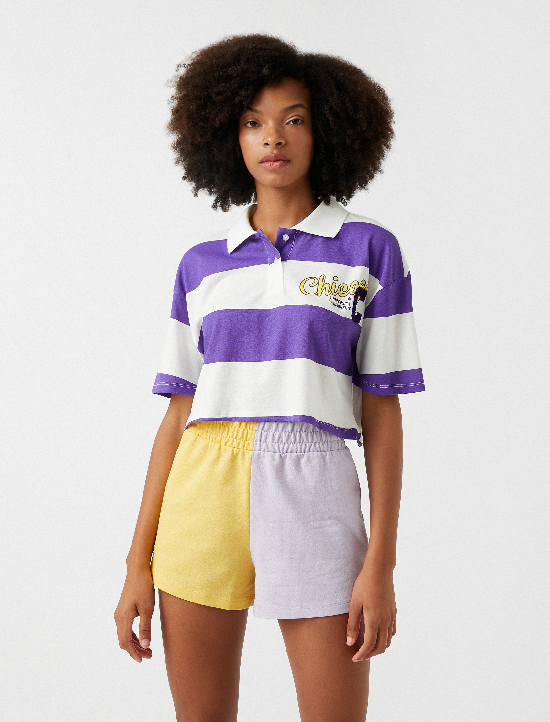   Crop Tişört Polo Yaka İşlemeli