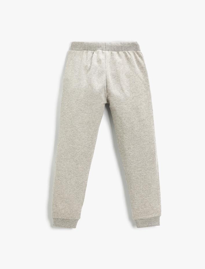 Erkek Çocuk Slogan Baskılı Jogger Eşofman Altı Beli Bağcıklı Cepli