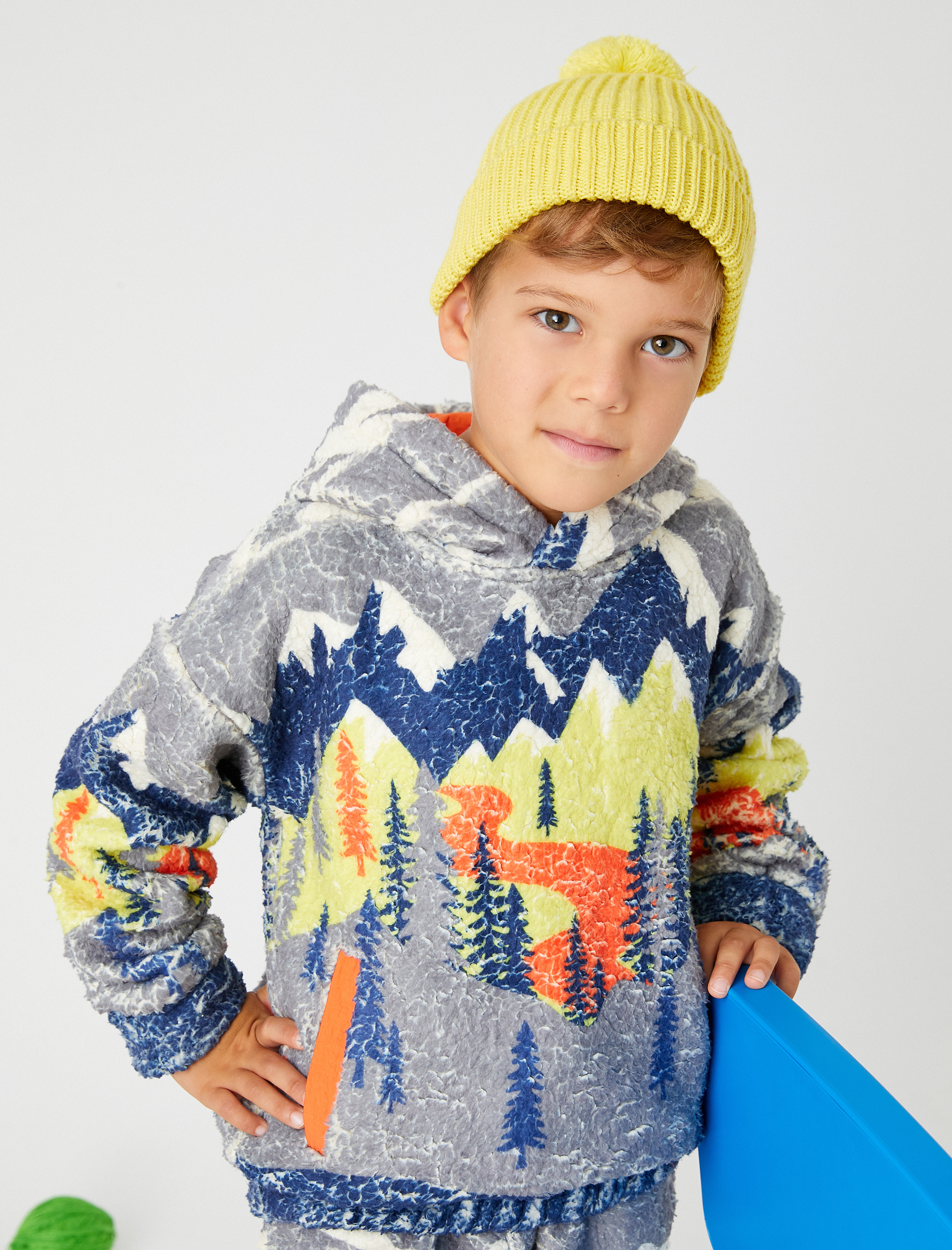  Kız Çocuk Bere Lastikli Örgü