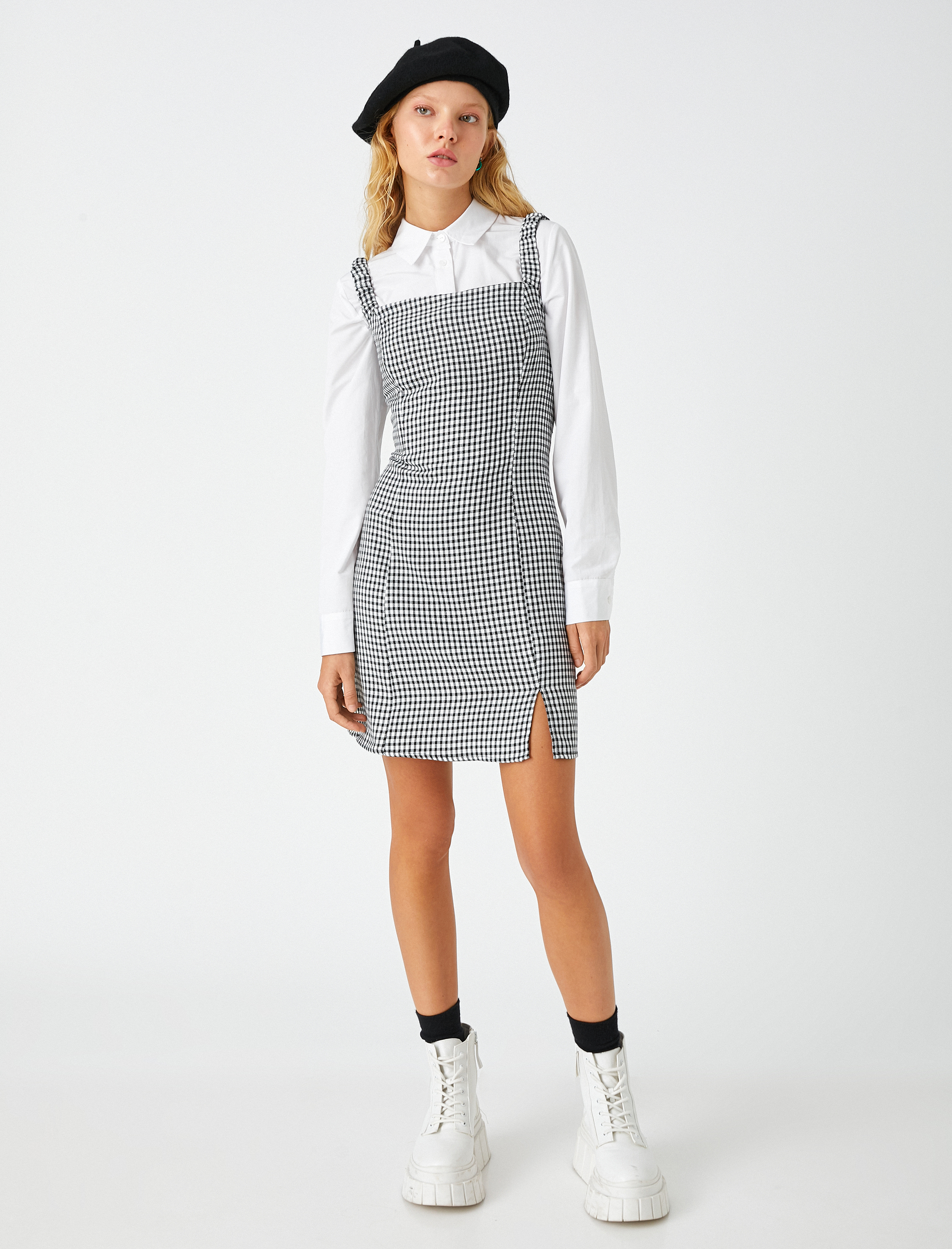   Salopet Elbise Pamuklu Yırtmaçlı Kare Yaka