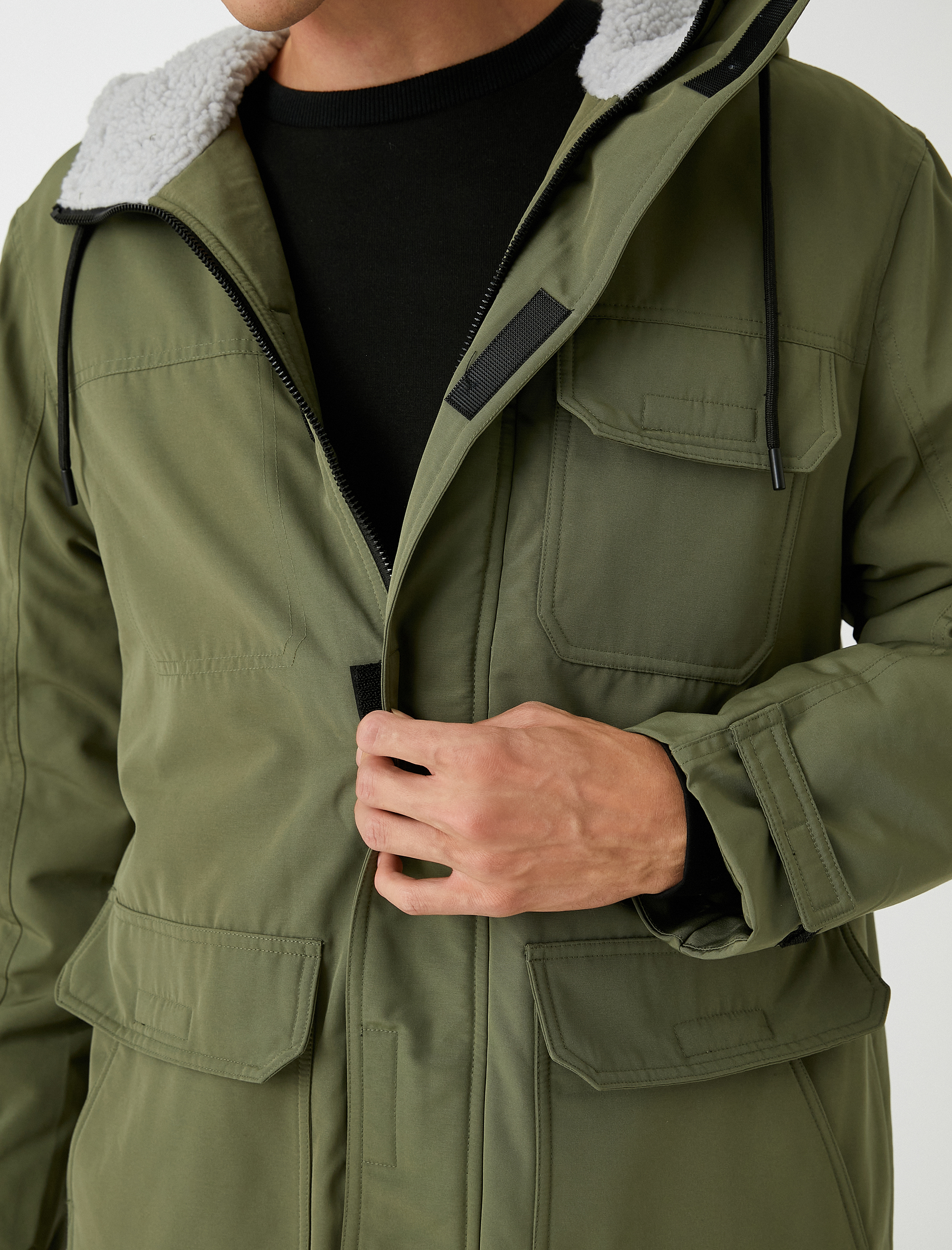 Parka Kapşonlu Cep Detaylı Su Geçirmez