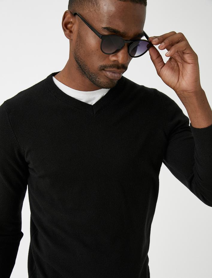  Basic Triko Kazak V Yaka