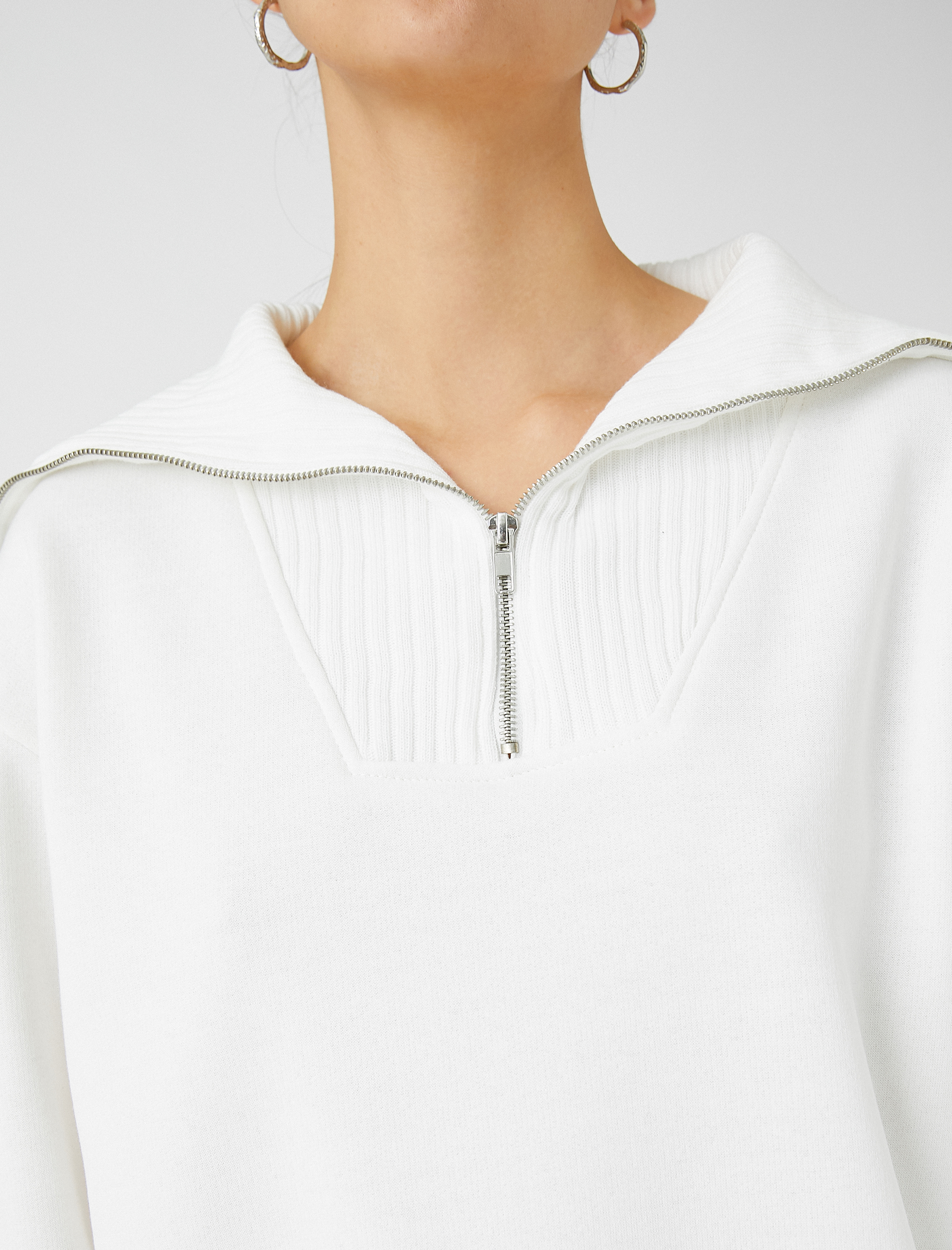   Yarım Fermuarlı Sweatshirt Dik Yaka Pamuklu