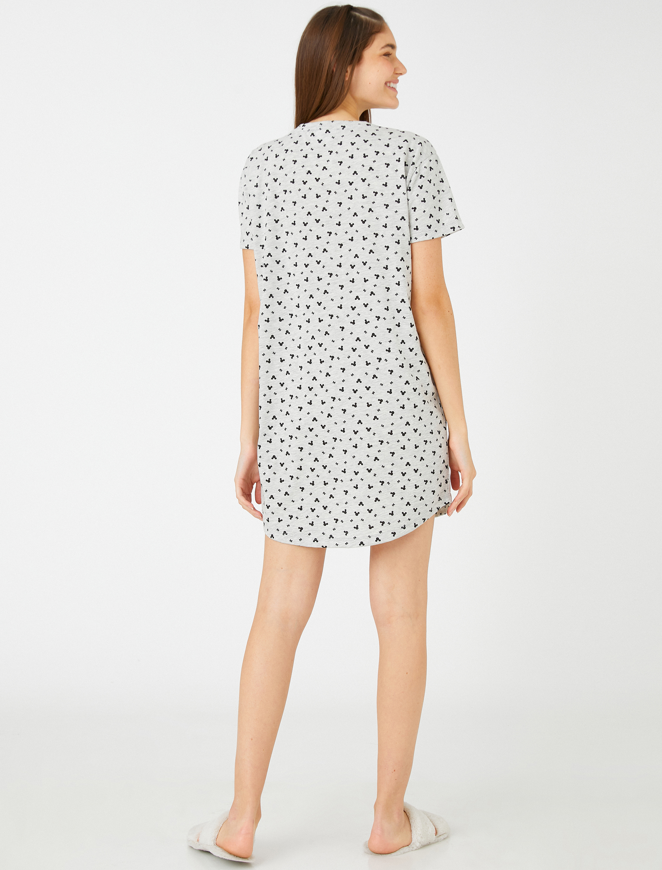   Mickey Mouse Baskılı Gecelik Kısa Kollu Disney Lisanslı