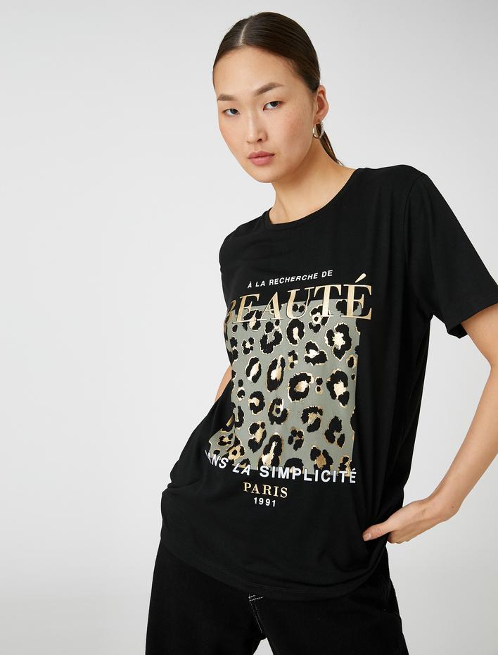  Leopar Baskılı Tişört Bisiklet Yaka Kısa Kollu