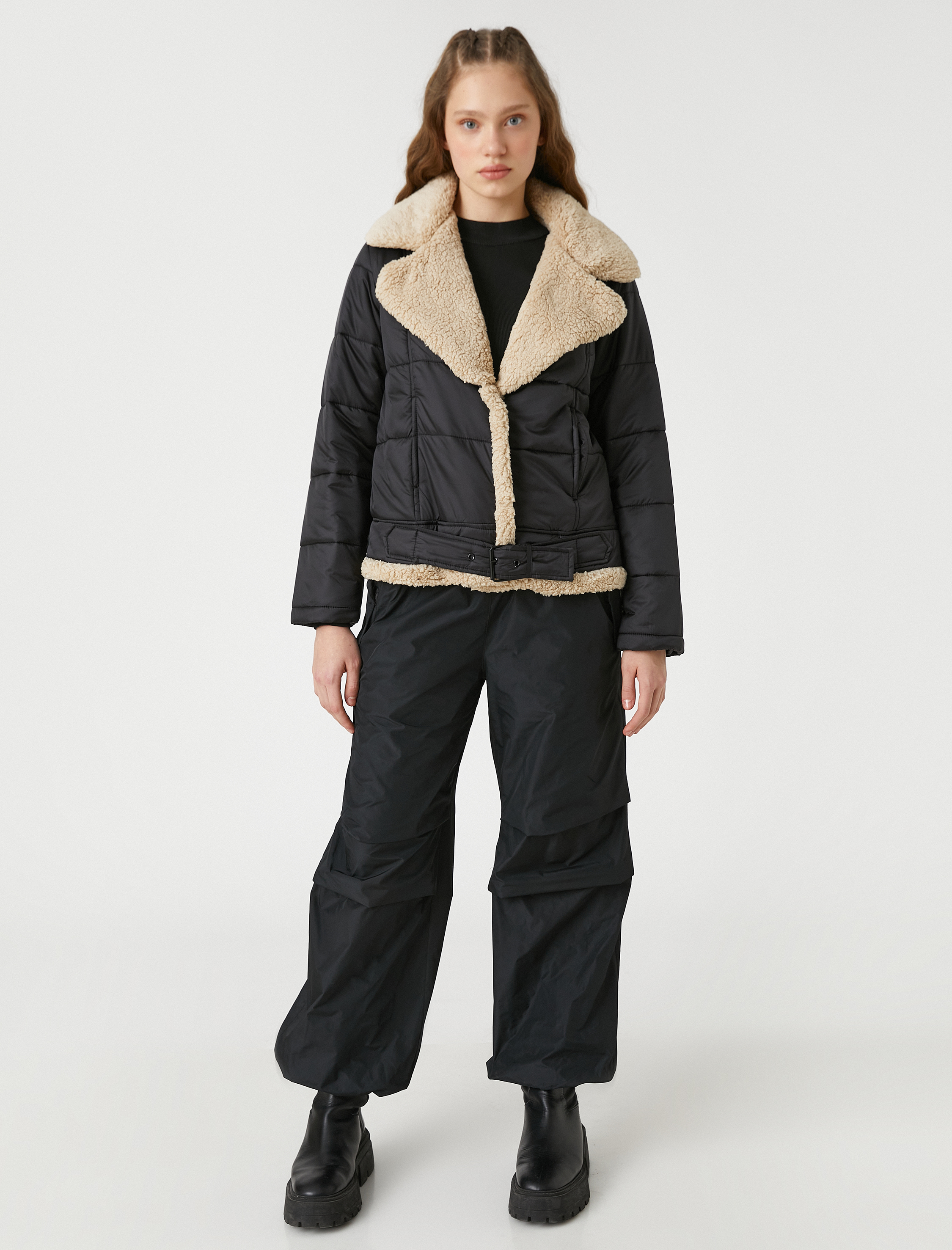   Biker Ceket Şişme Suni Kürklü Yaka Cep Detaylı Tokalı