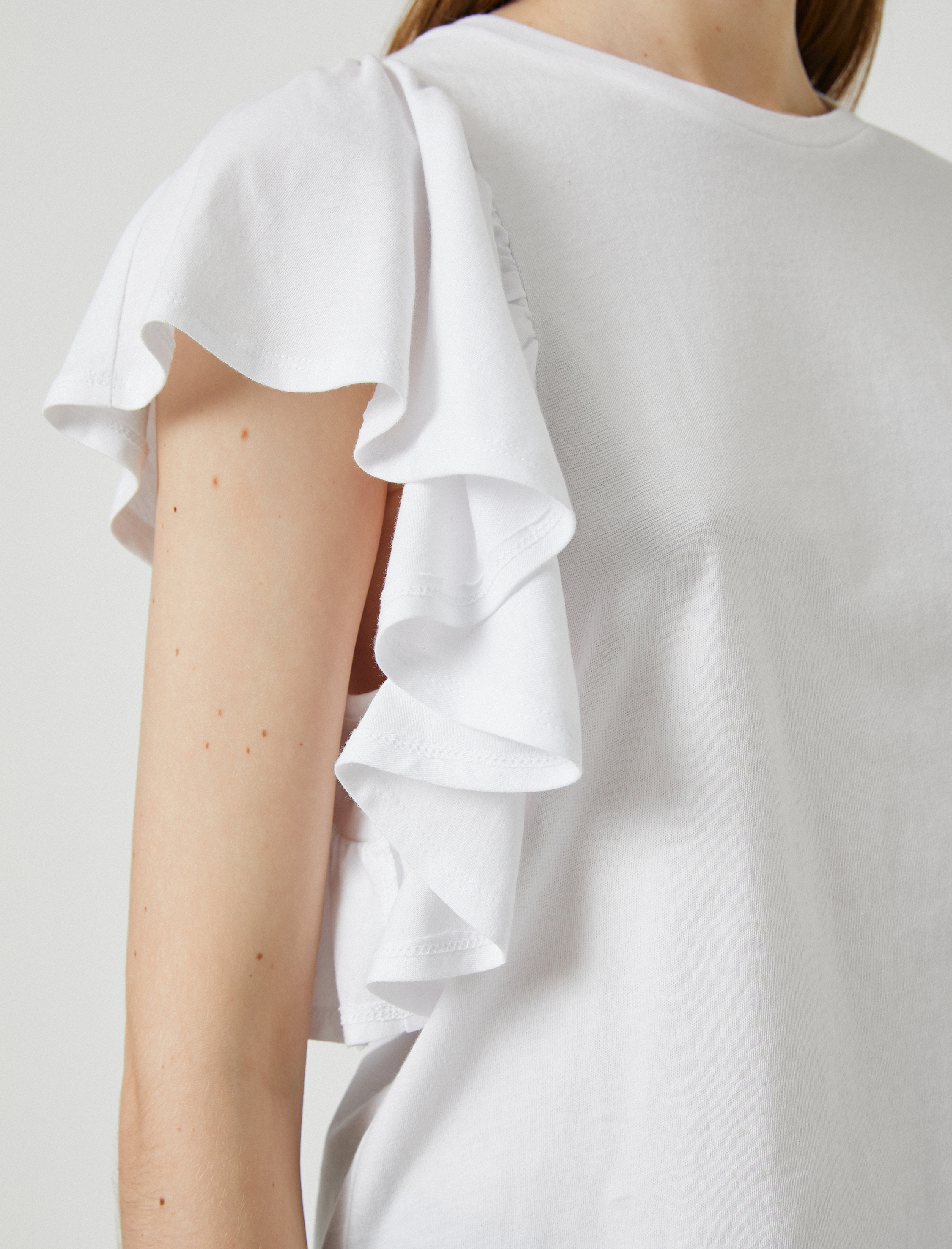   Kolları Volanlı Tişört Bisiklet Yaka