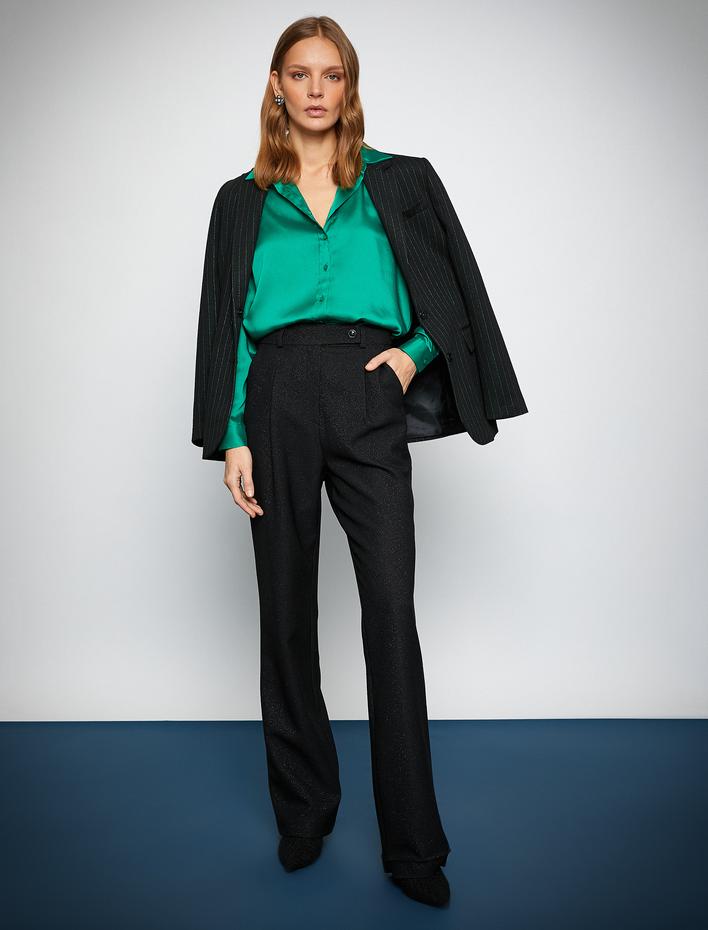  Melis Ağazat X Koton - Simli Yüksek Bel Düz Paça Pantolon