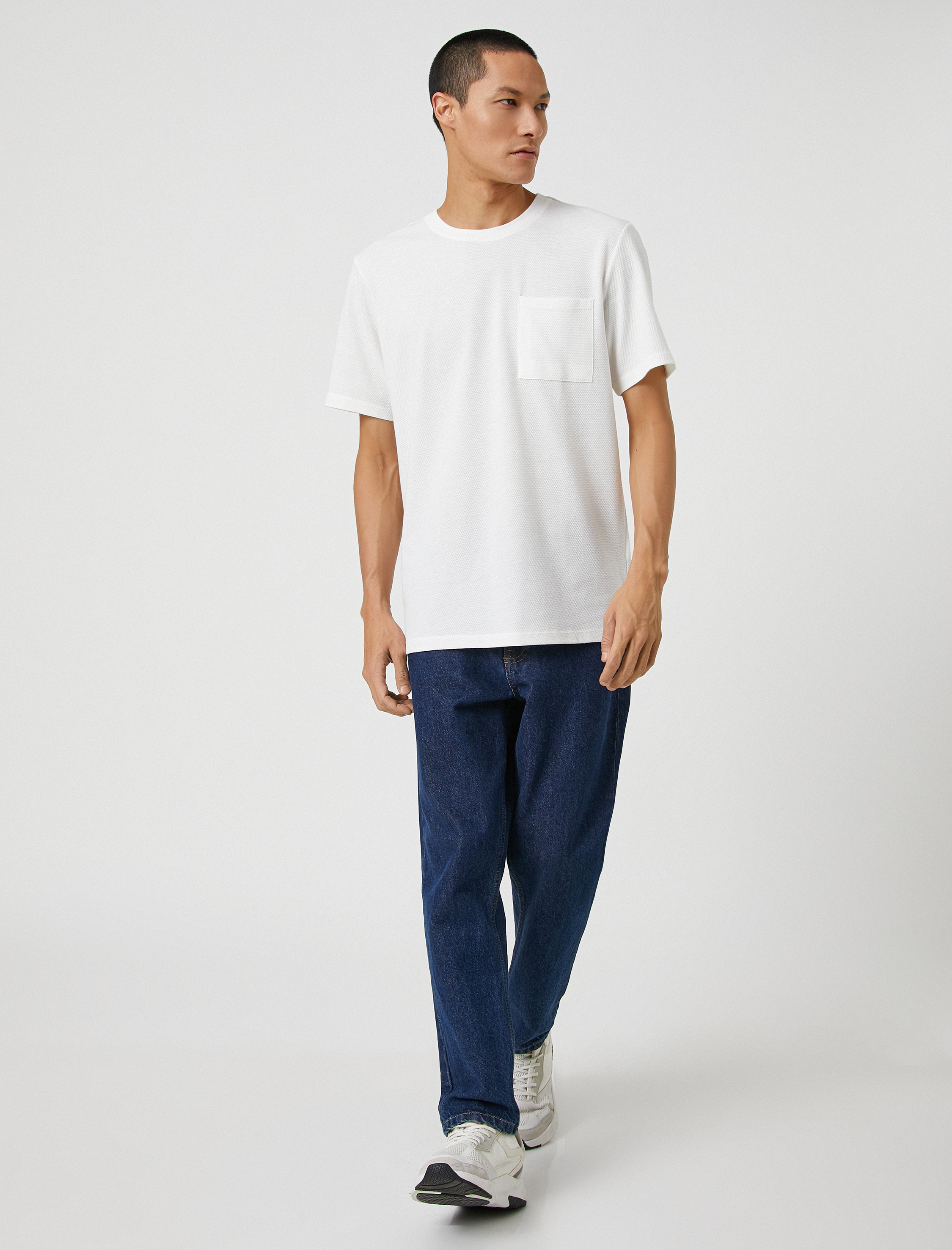   Basic Tişört Bisiklet Yaka Cep Detaylı Kısa Kollu