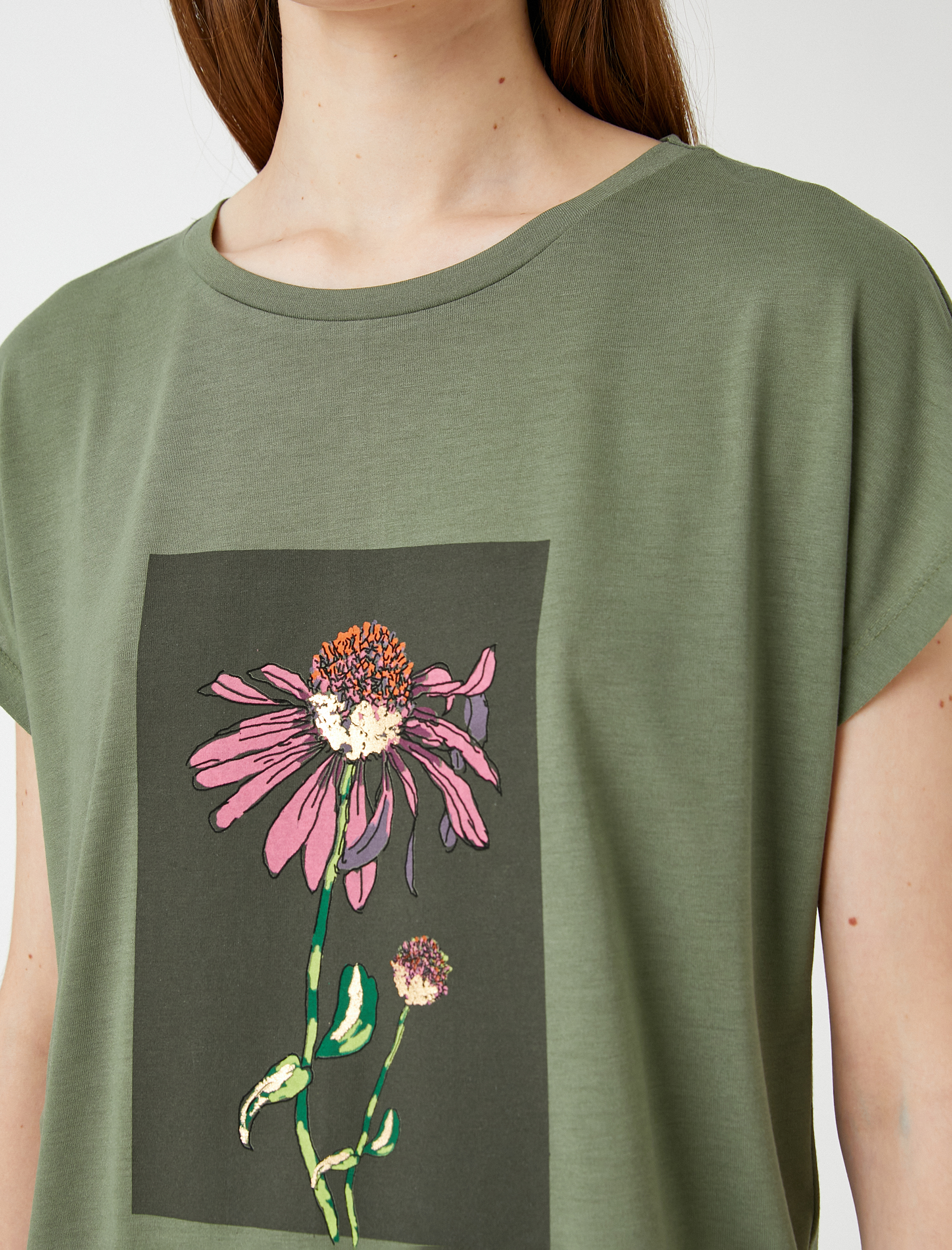   Çiçek Baskılı Tişört Kısa Kollu Bisiklet Yaka