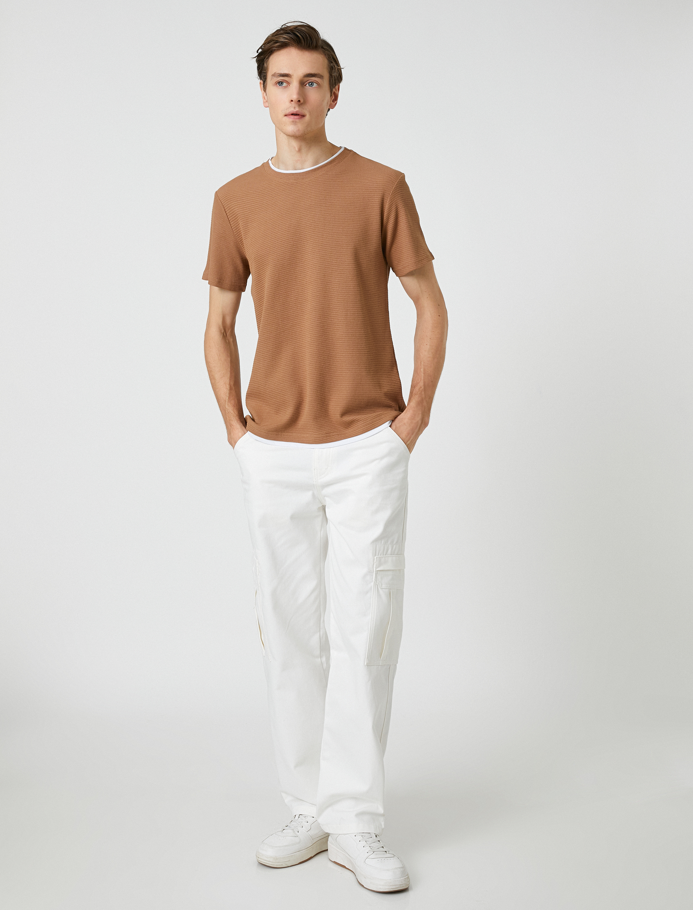   Basic Dokuma Tişört Bisiklet Yaka Kısa Kollu Dar Kesim