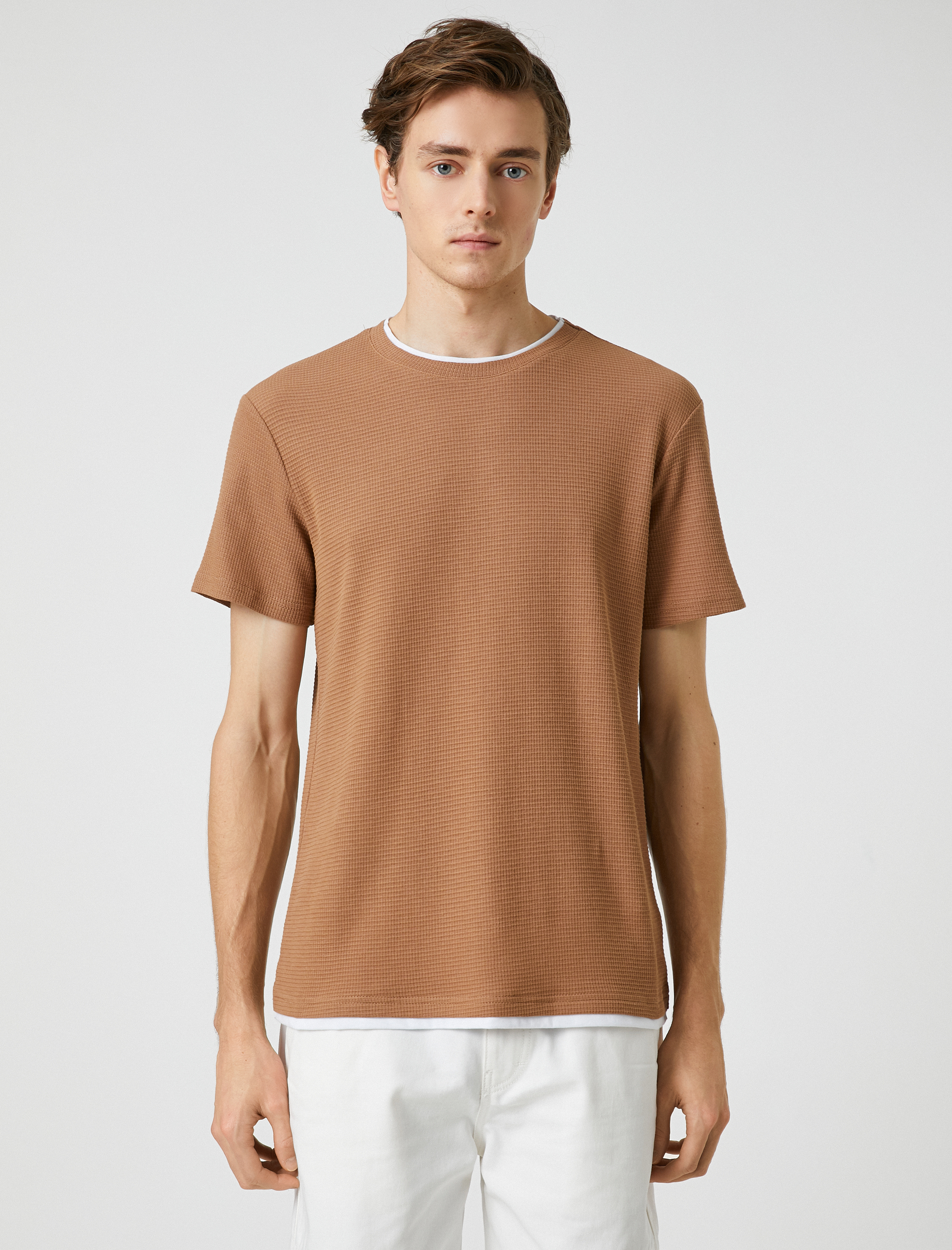   Basic Dokuma Tişört Bisiklet Yaka Kısa Kollu Dar Kesim