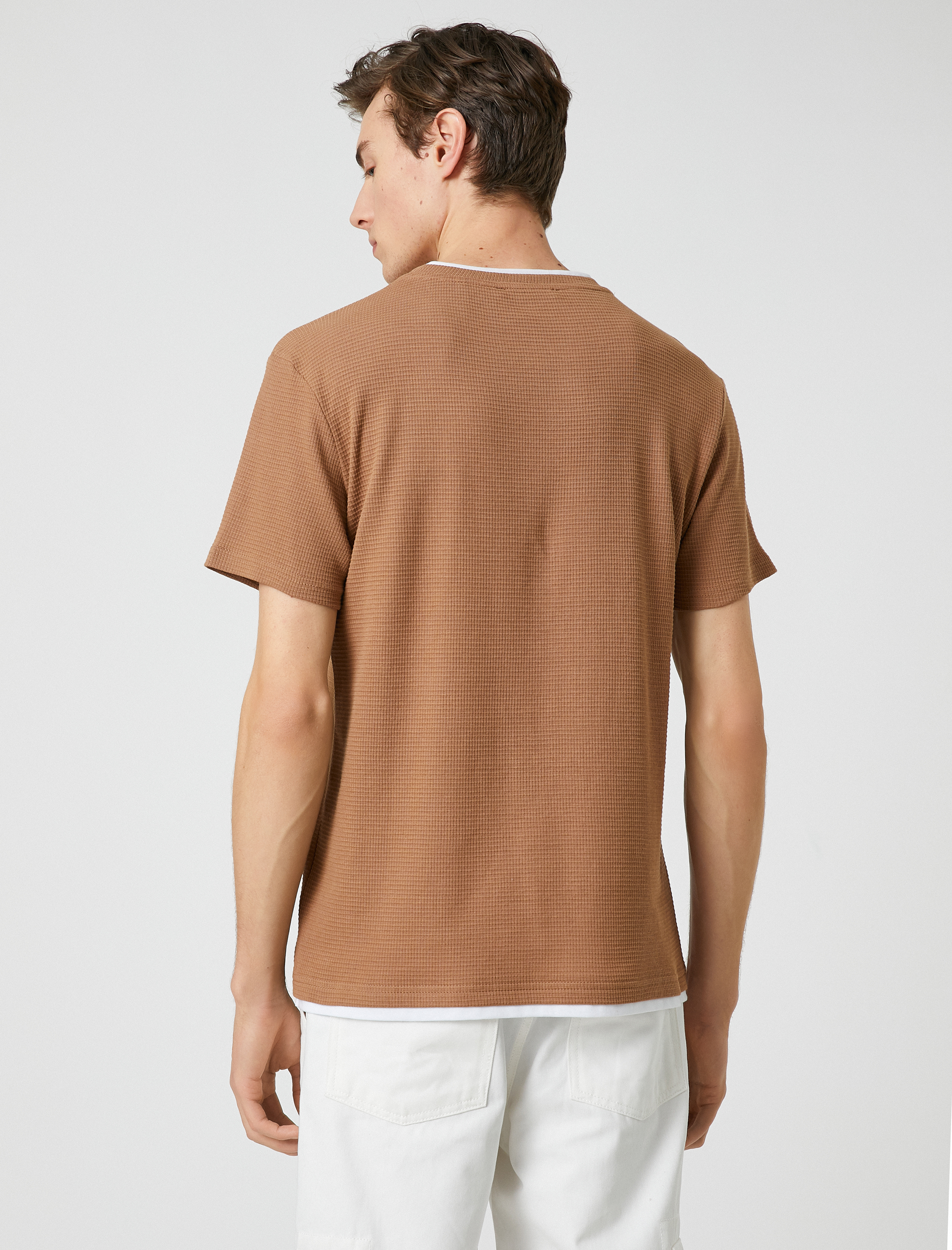   Basic Dokuma Tişört Bisiklet Yaka Kısa Kollu Dar Kesim