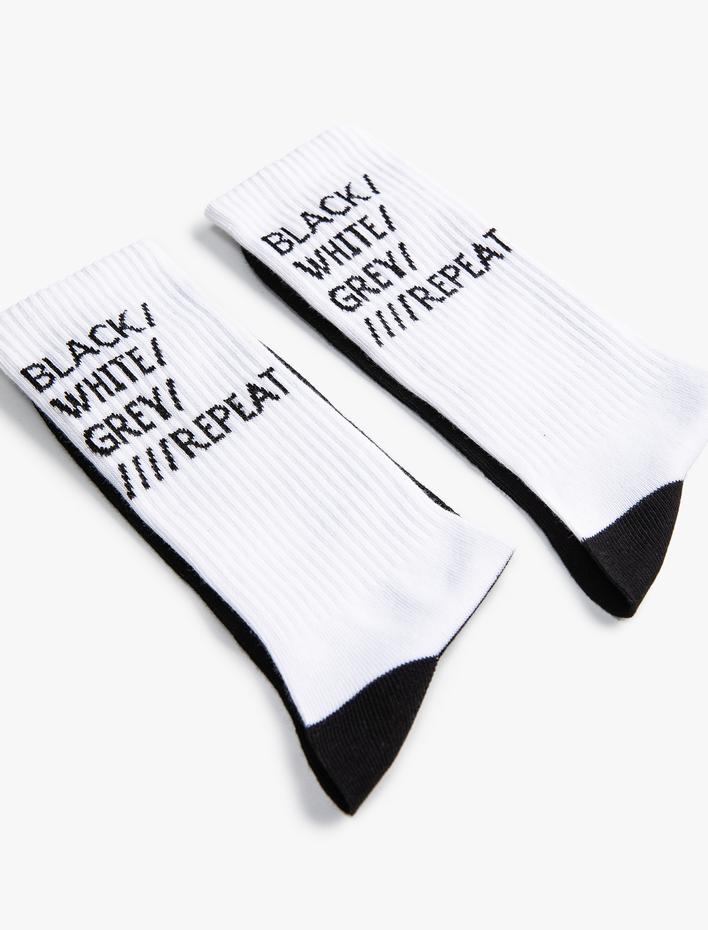 Erkek Slogan İşlemeli Soket Çorap