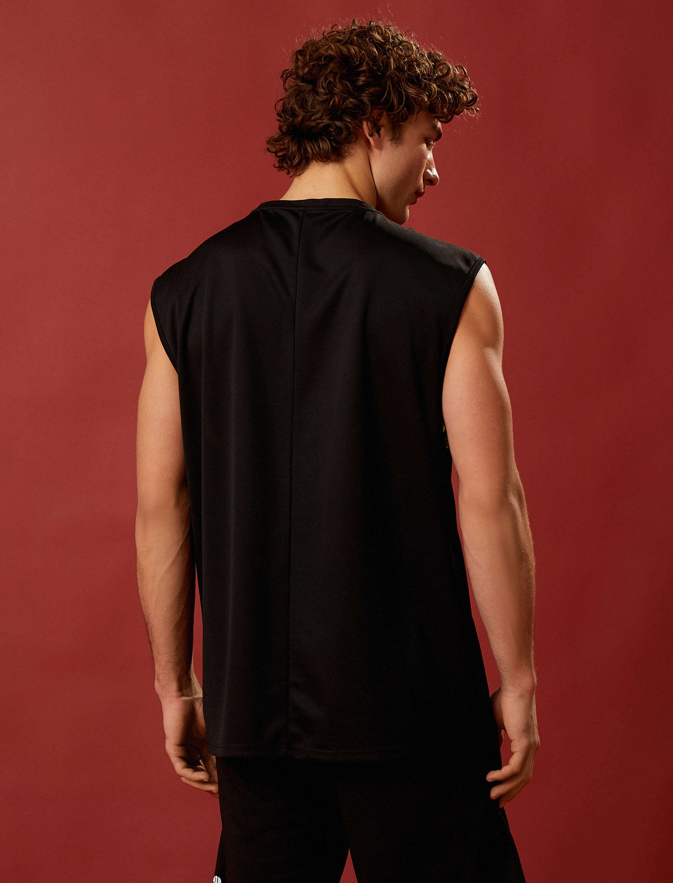 Kolsuz Sporcu Atleti Slogan Baskılı Bisiklet Yaka Nefes Alan Kumaş