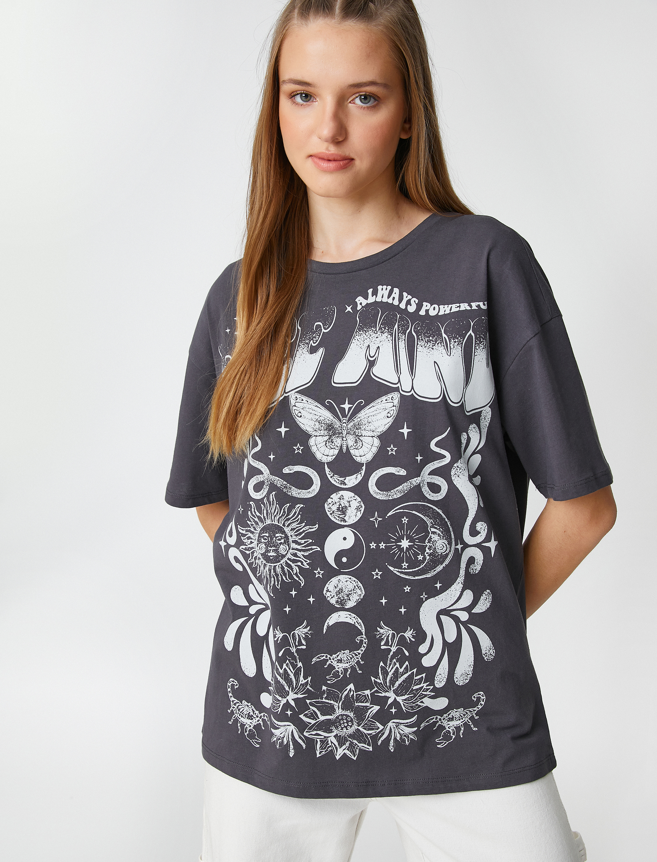   Baskılı Oversize Tişört Bisiklet Yaka Kısa Kollu