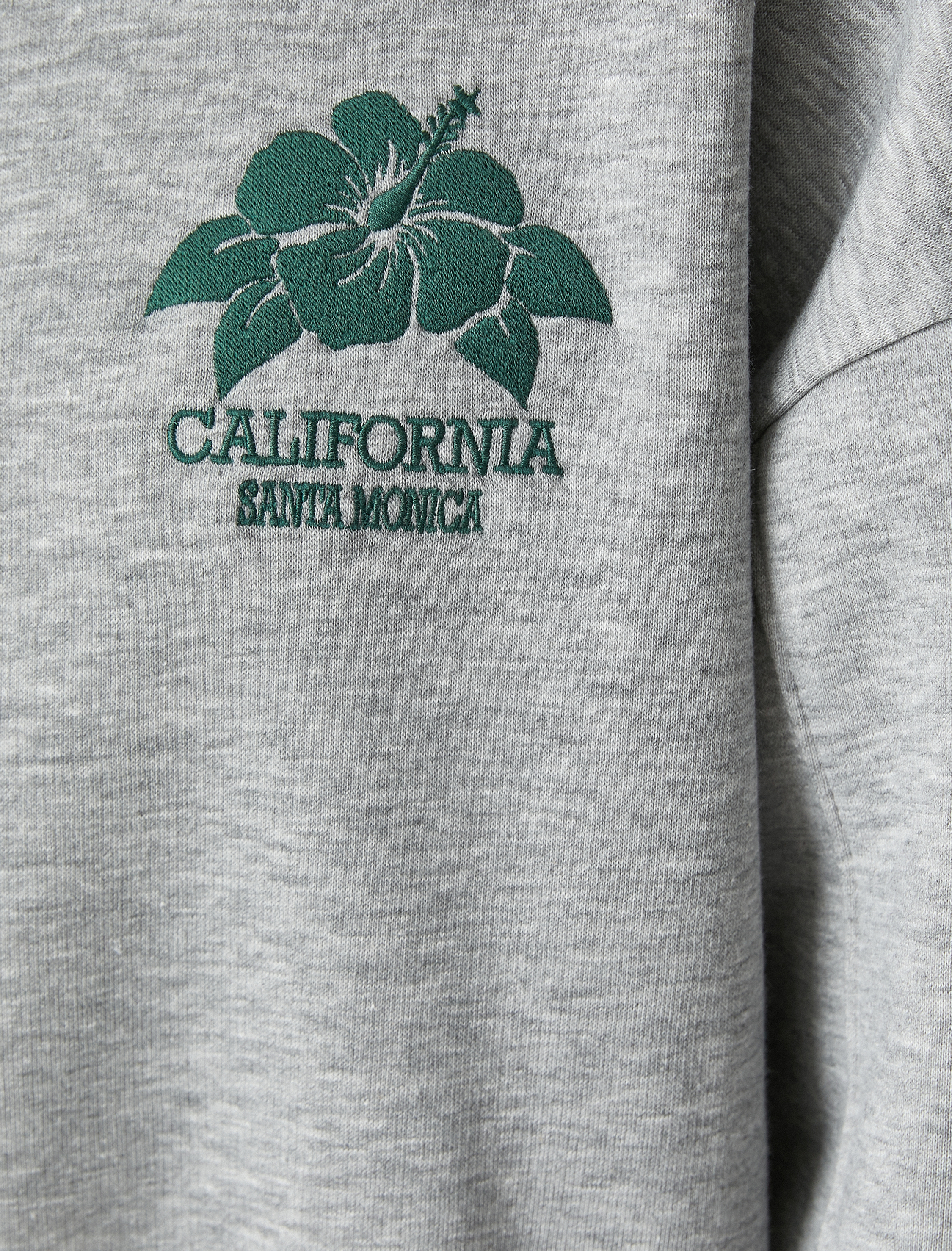   Yarım Fermuarlı Sweatshirt Nakış Detaylı